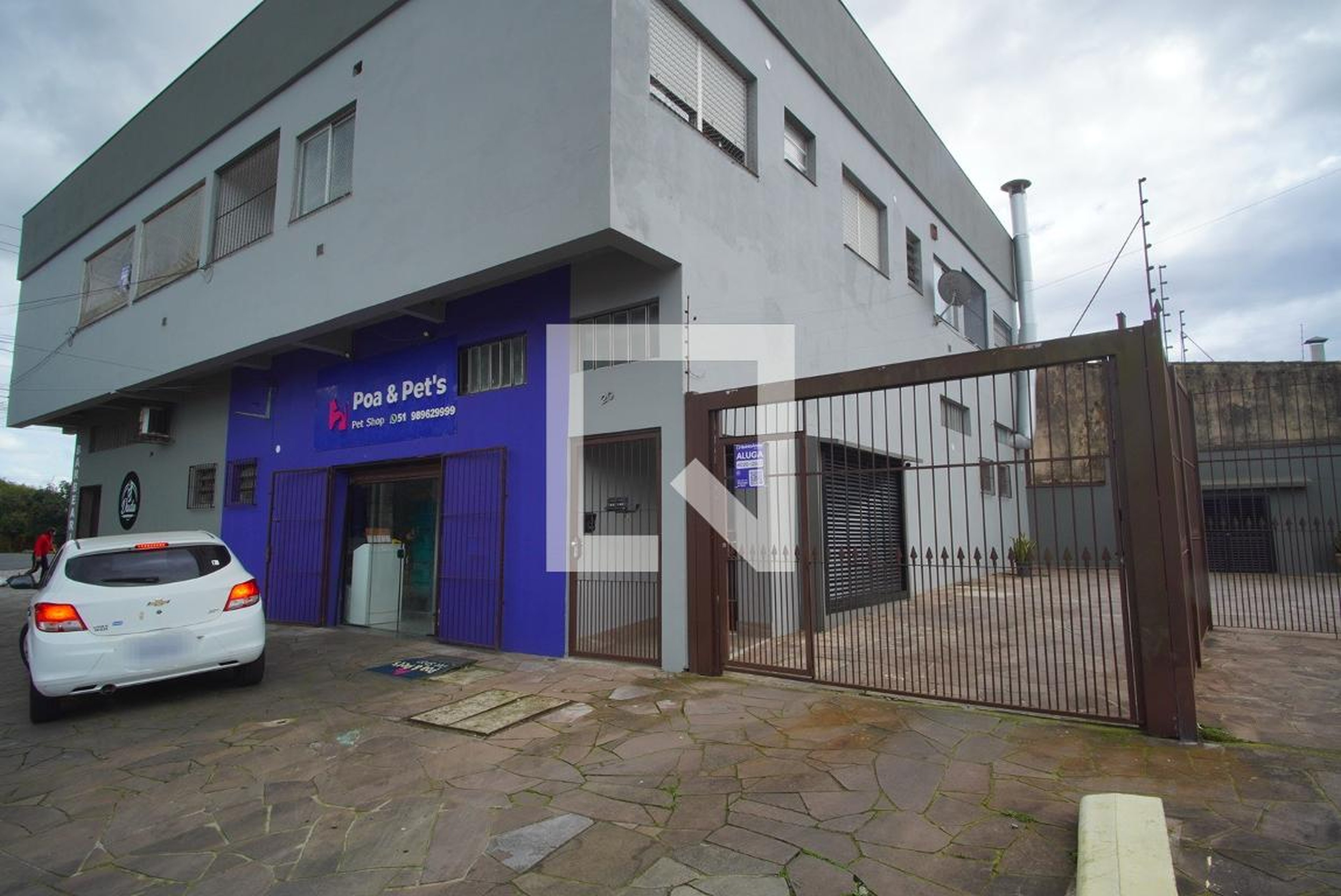 Fachada Condomínio em Rua Carolina Von Kozeritz, 20