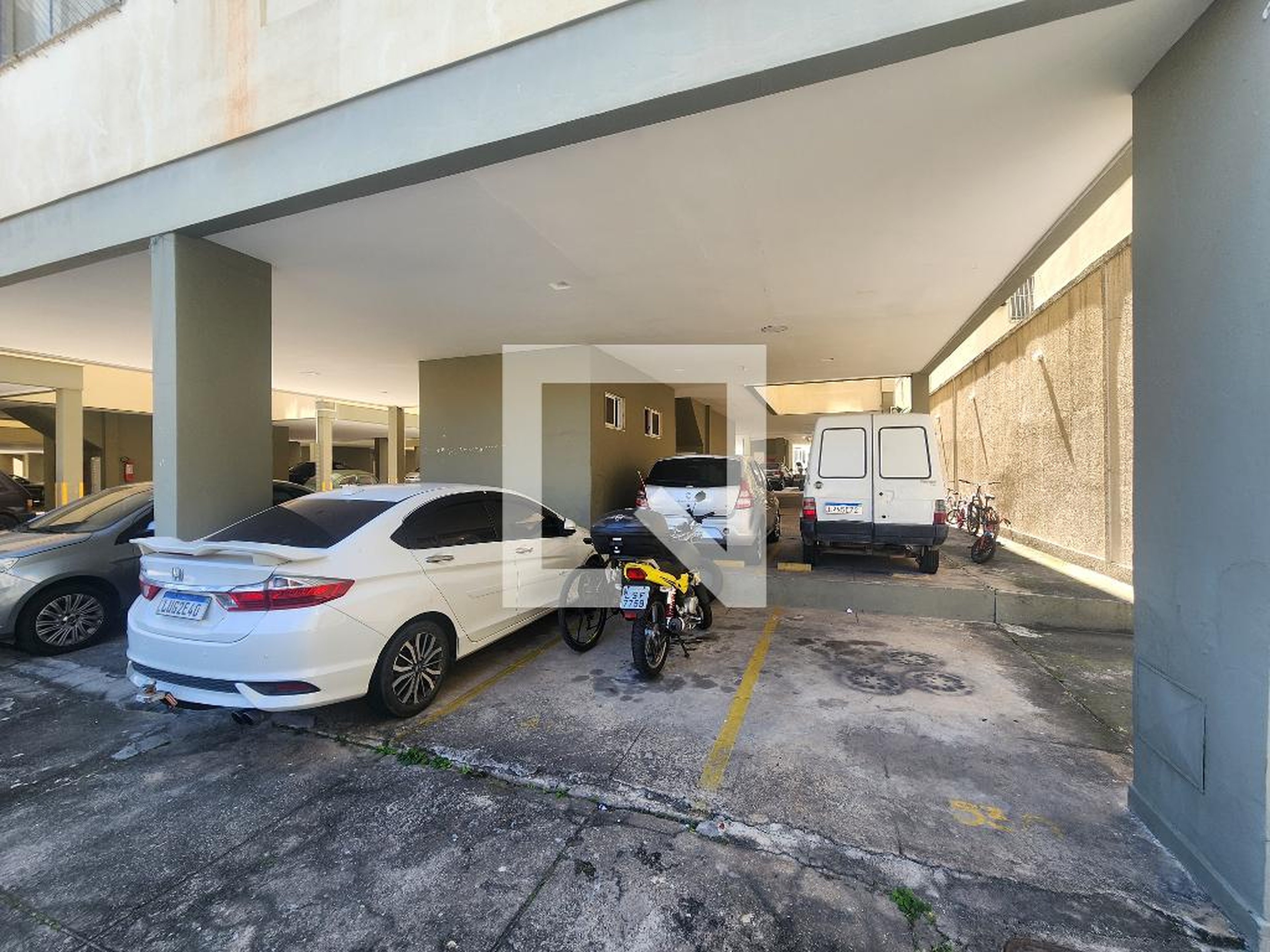 Área comum - Esmeralda