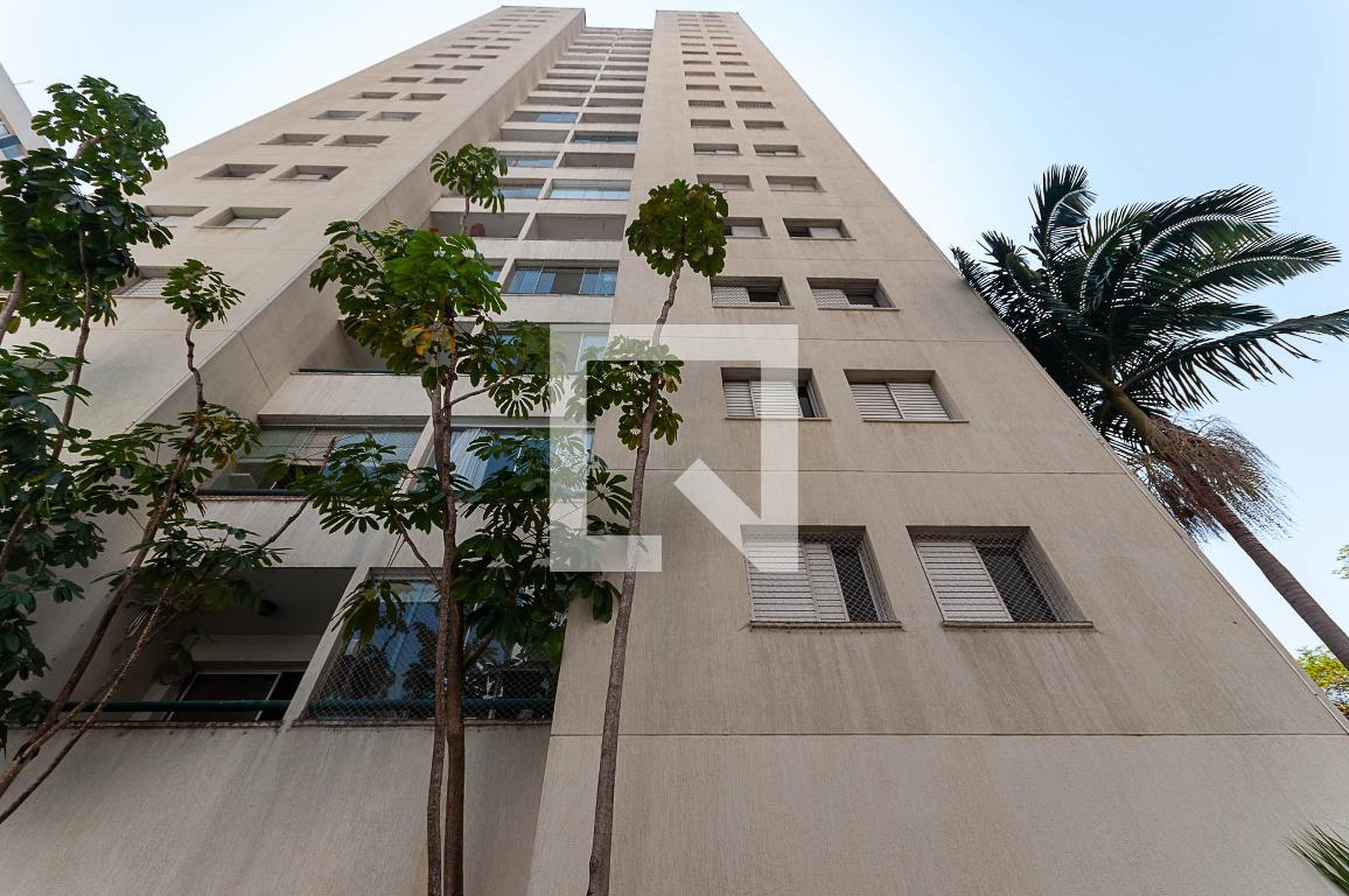 Fachada Condomínio Champs Élysées