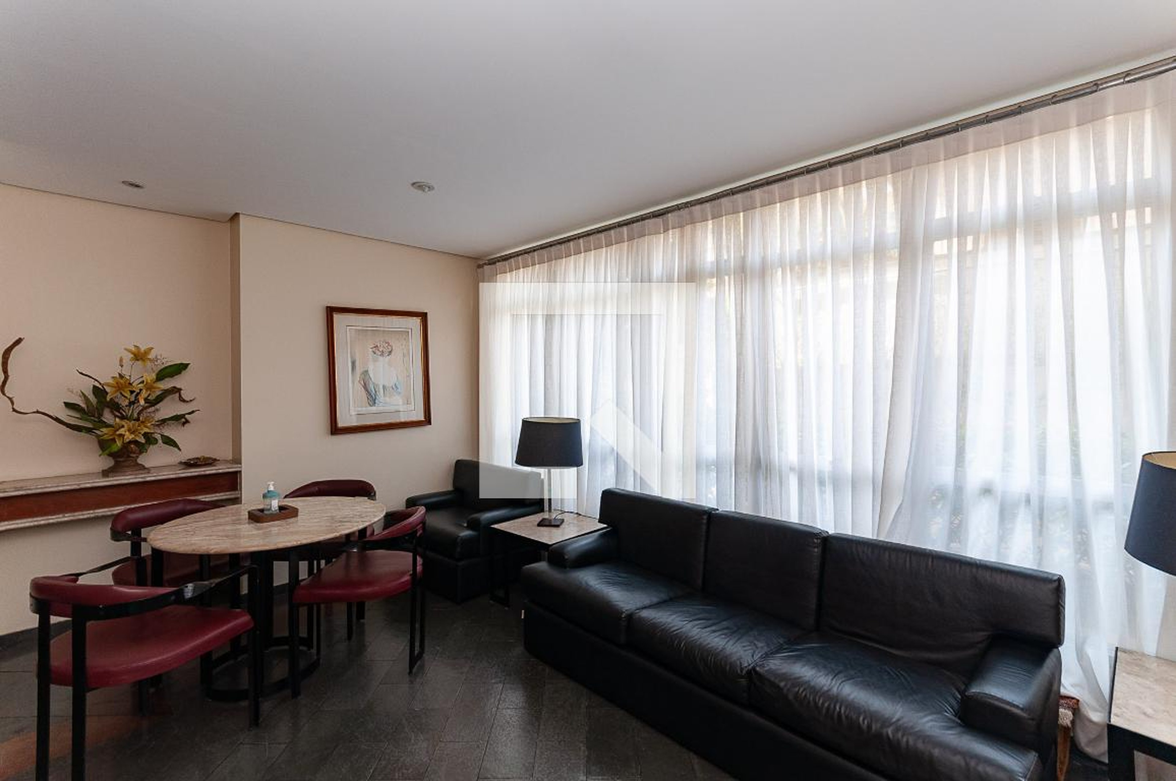 Área Comum - Champs Élysées