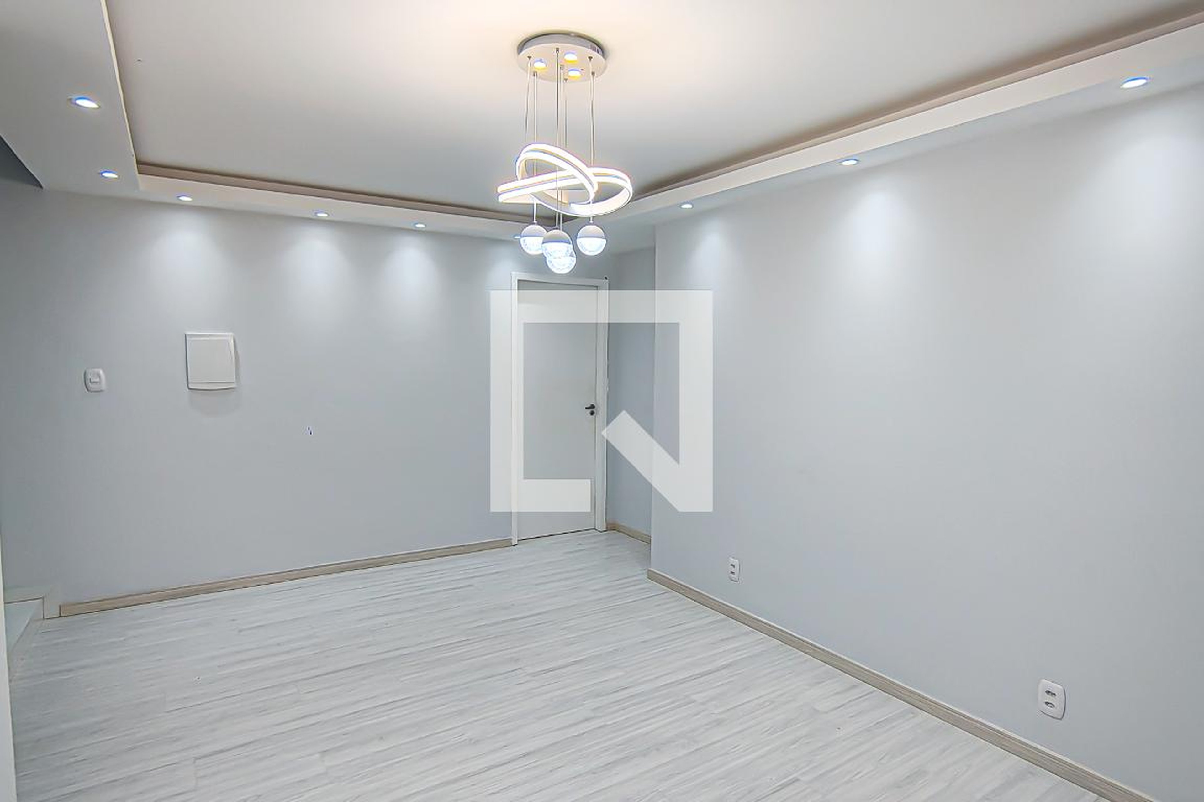 Hall - Floresta Park