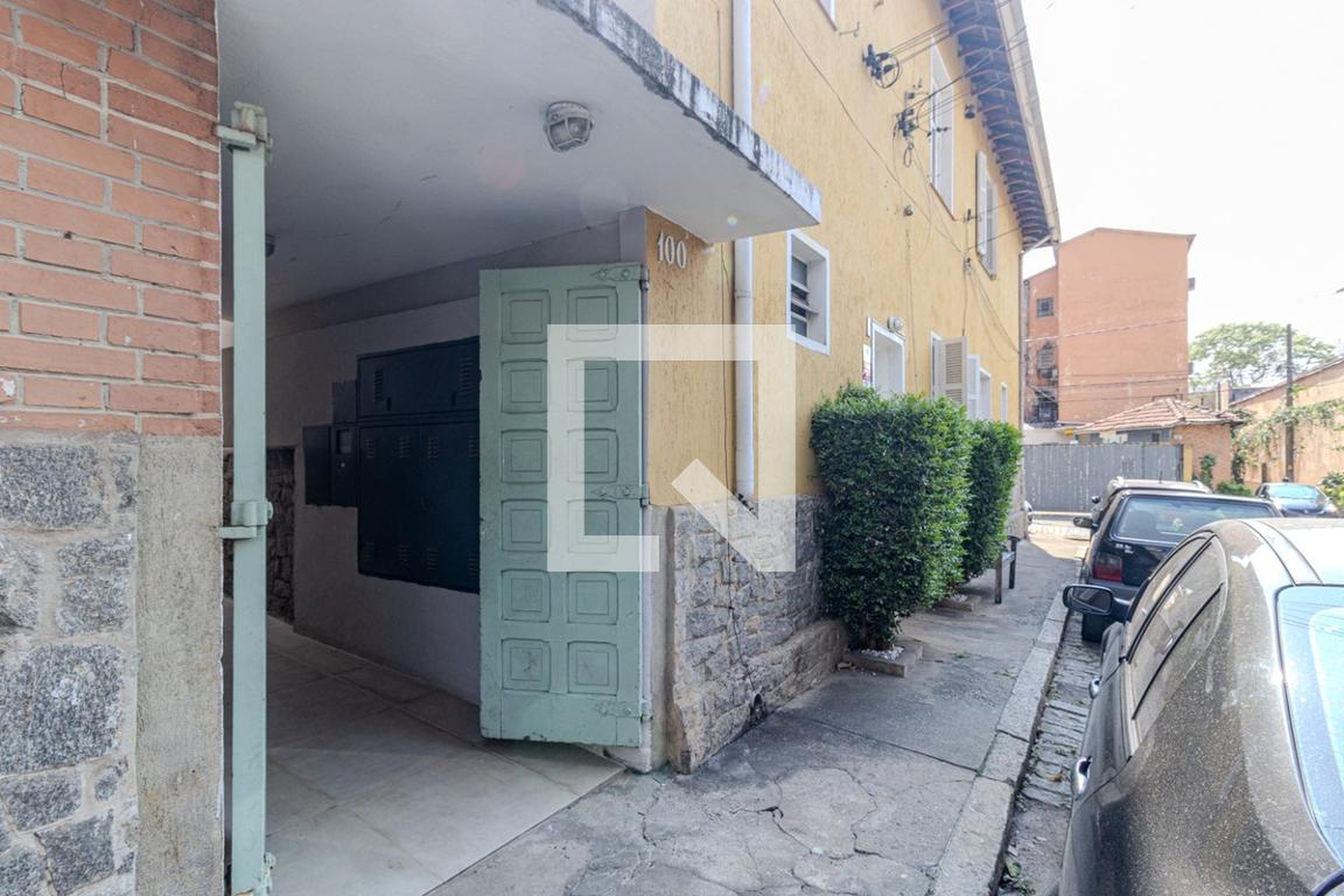 Fachada Condomínio em Travessa Dona Paula, 100