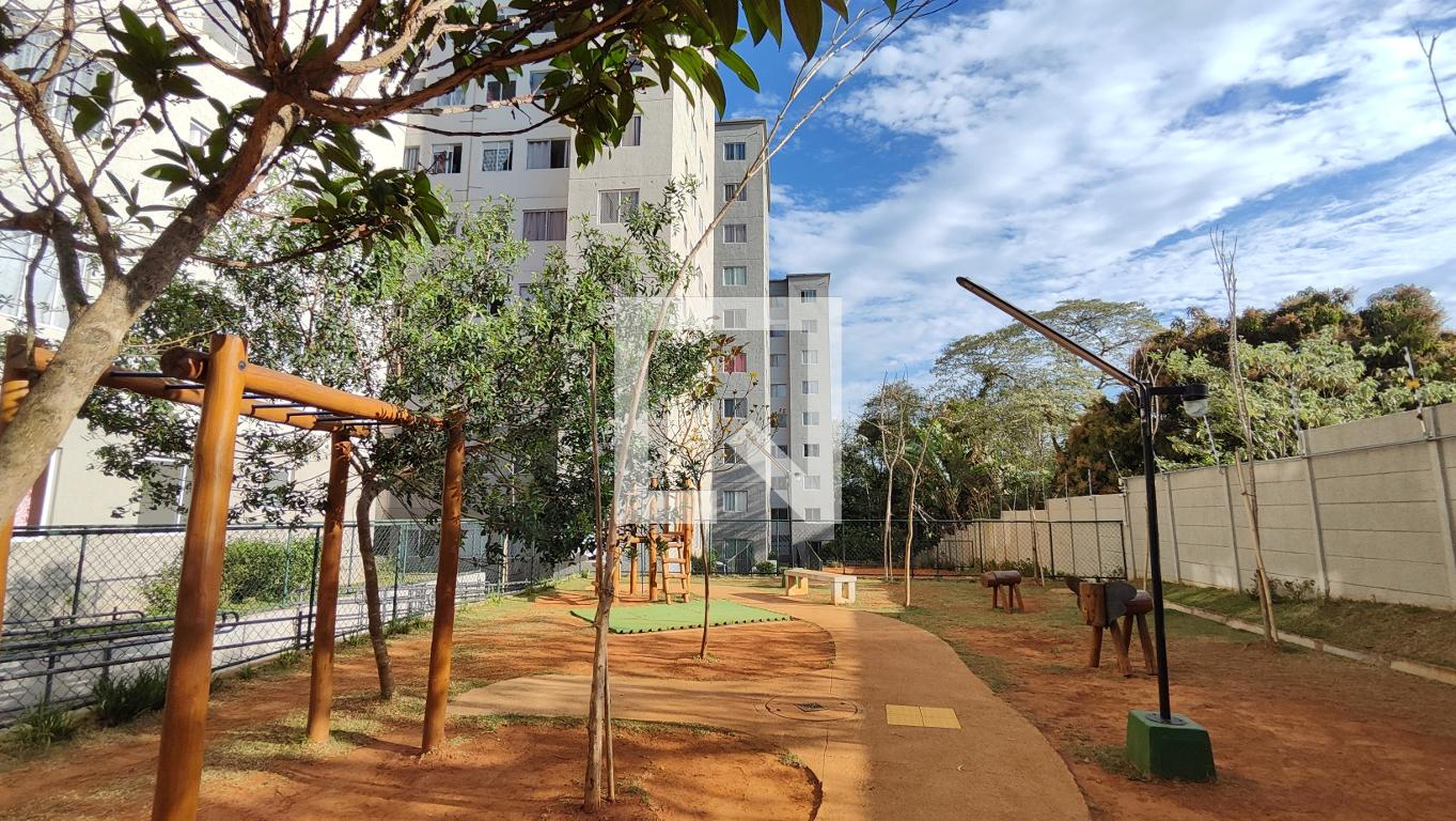 Playground - Flor de Cerejeira