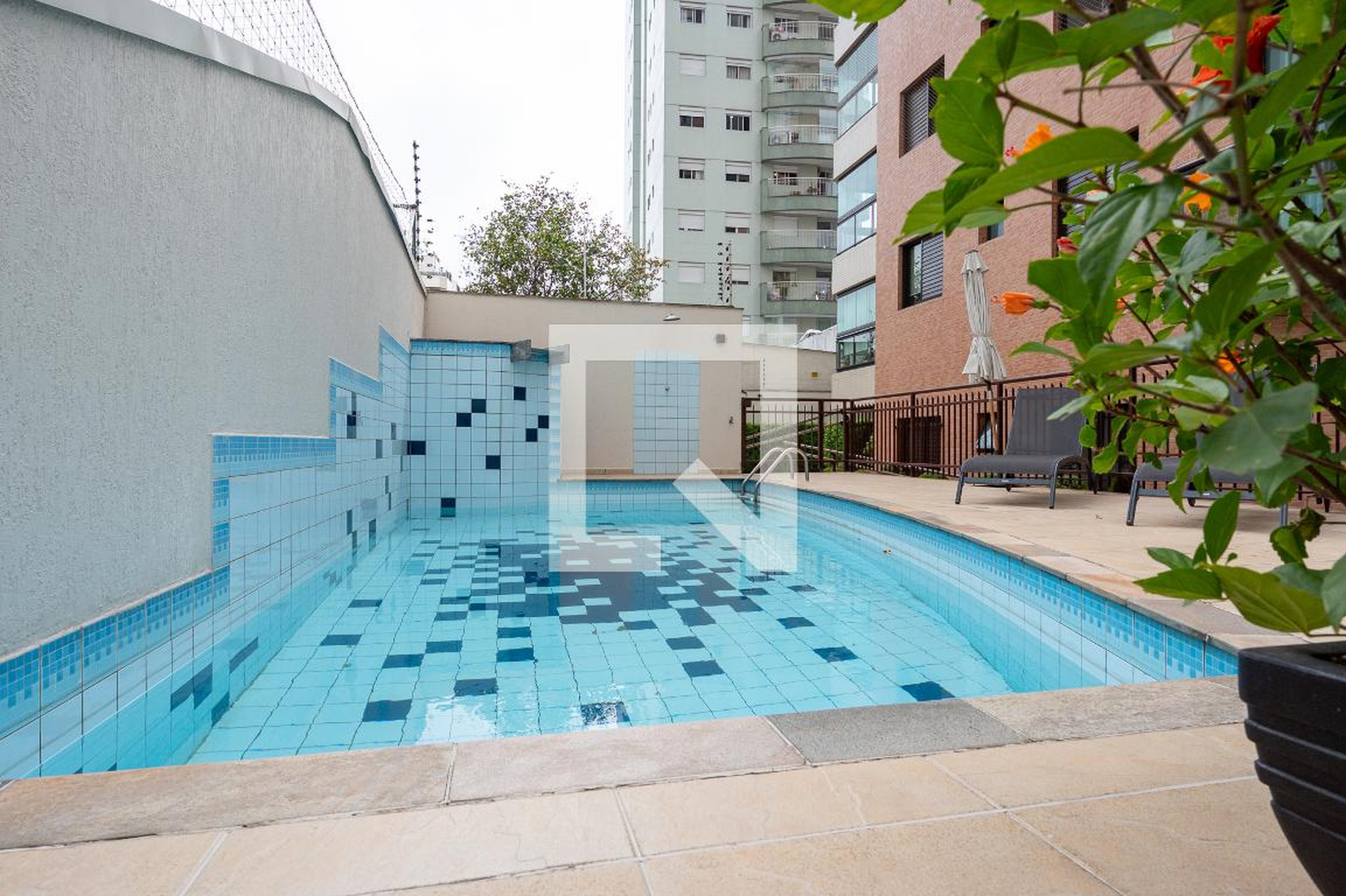 Piscina - Edifício Residencial Napoleão