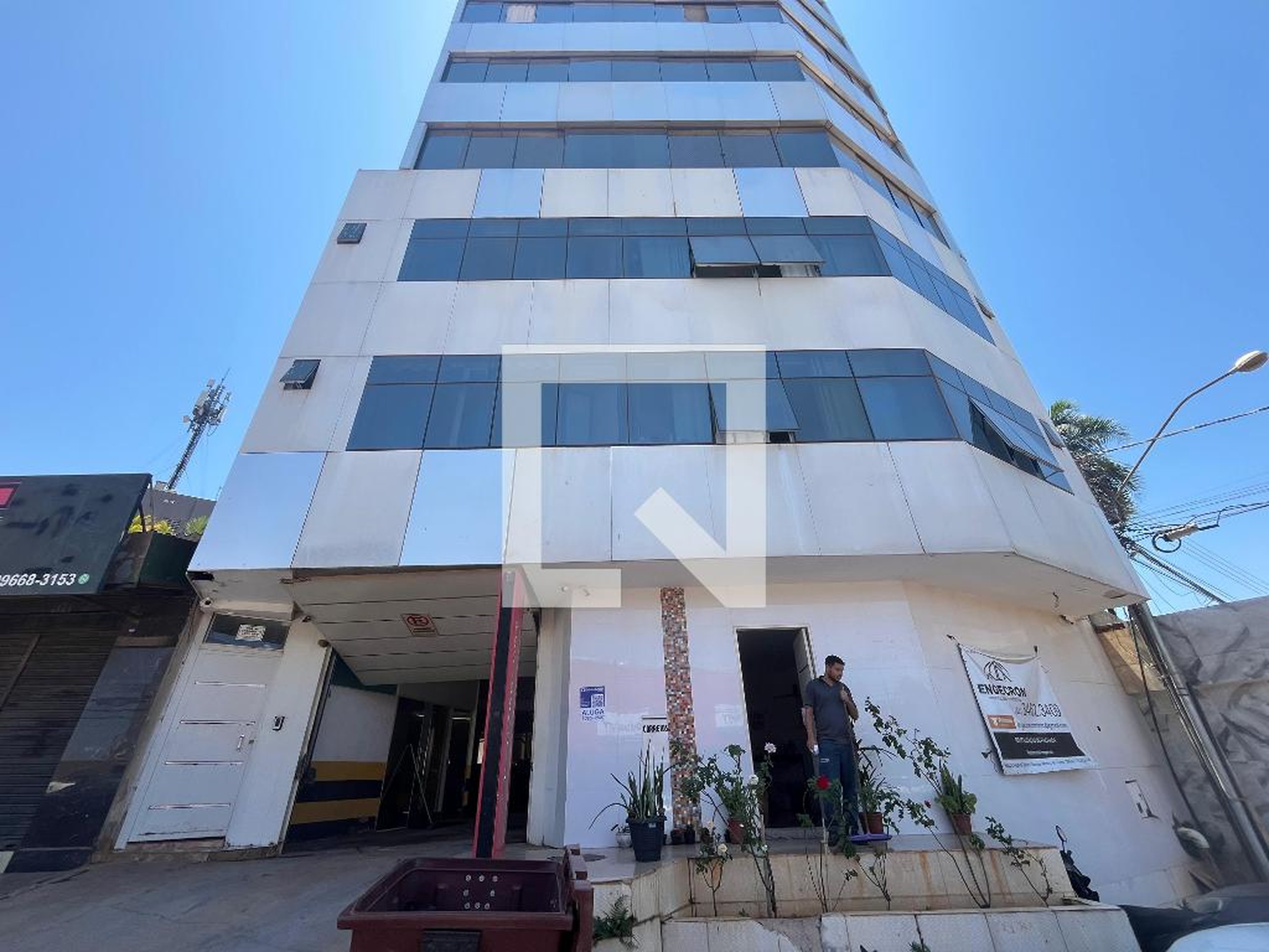Fachada Residencial terra Bronze