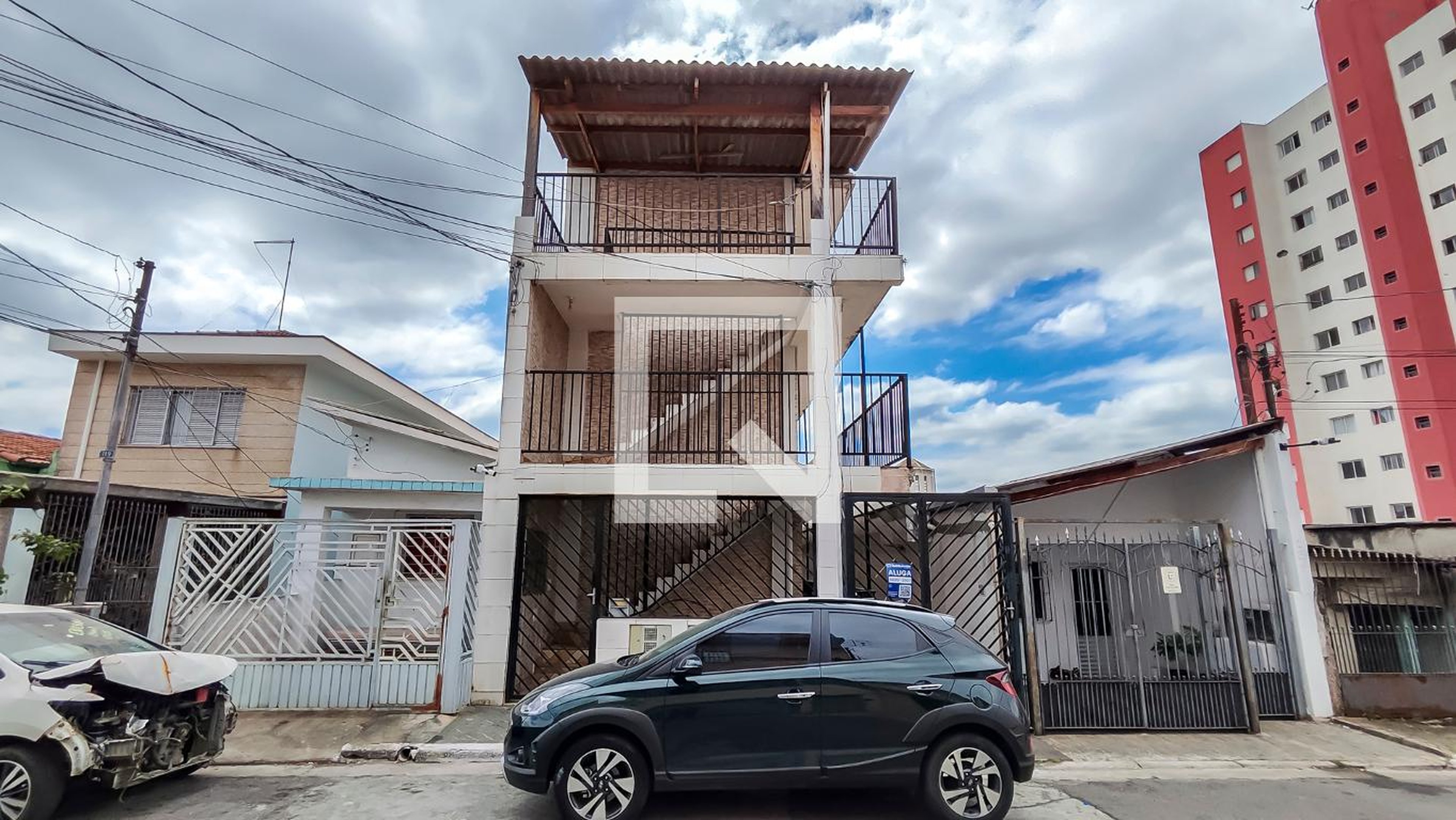 Fachada do Prédio Condomínio em Rua Jerônimo da Costa, 127