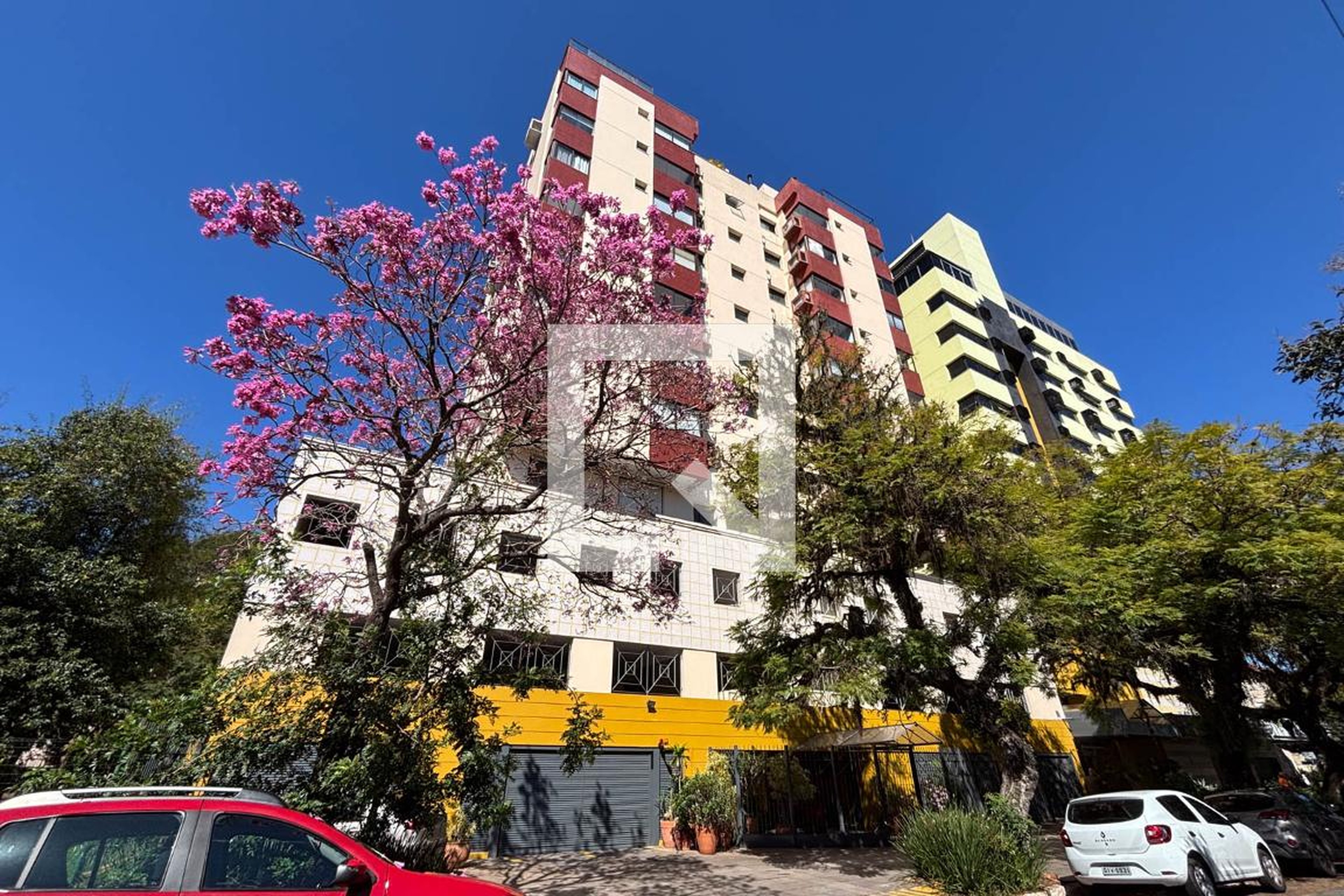 Fachada Edificio Solar da Praça