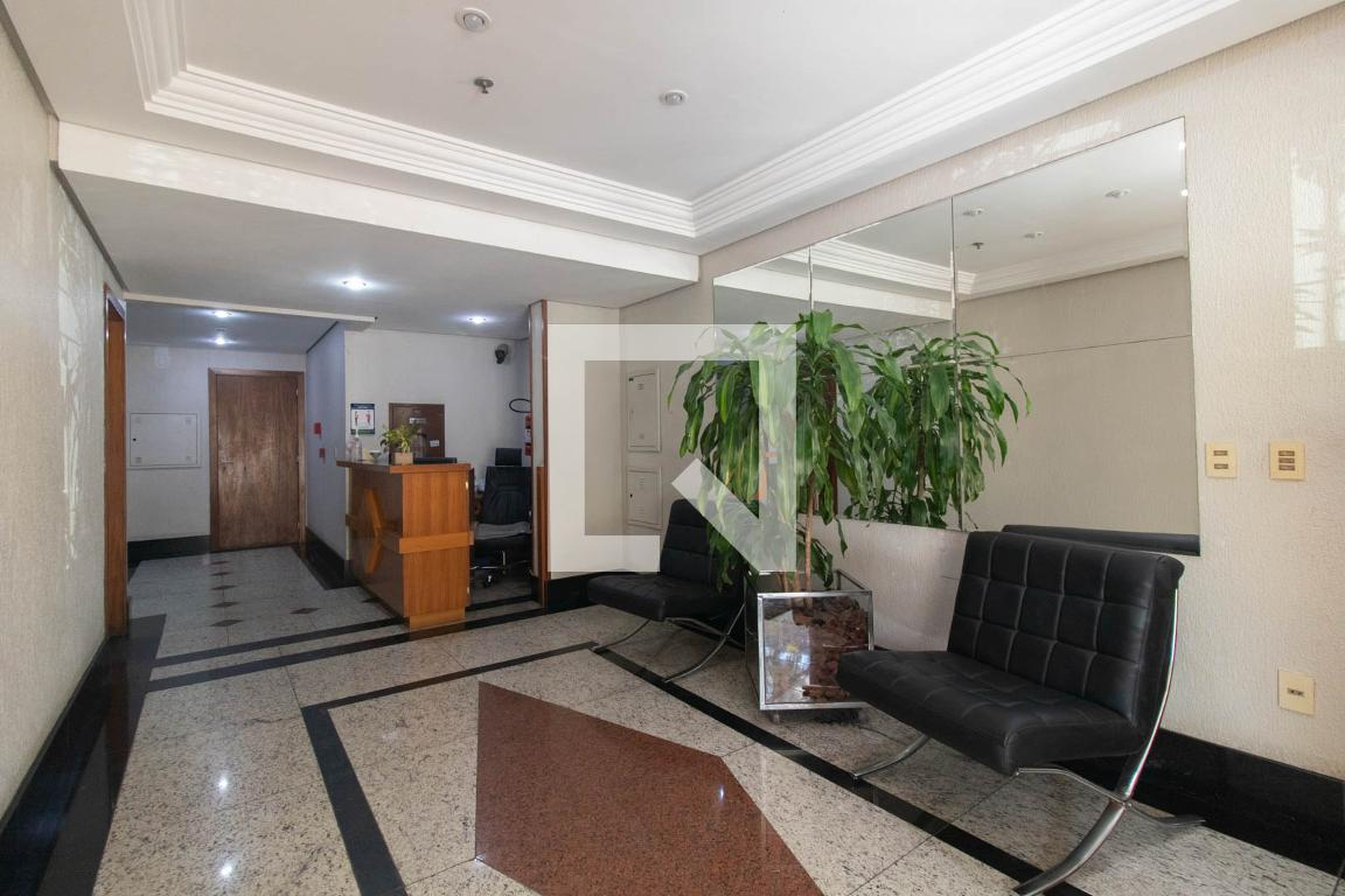 Hall de entrada - Edificio Solar da Praça