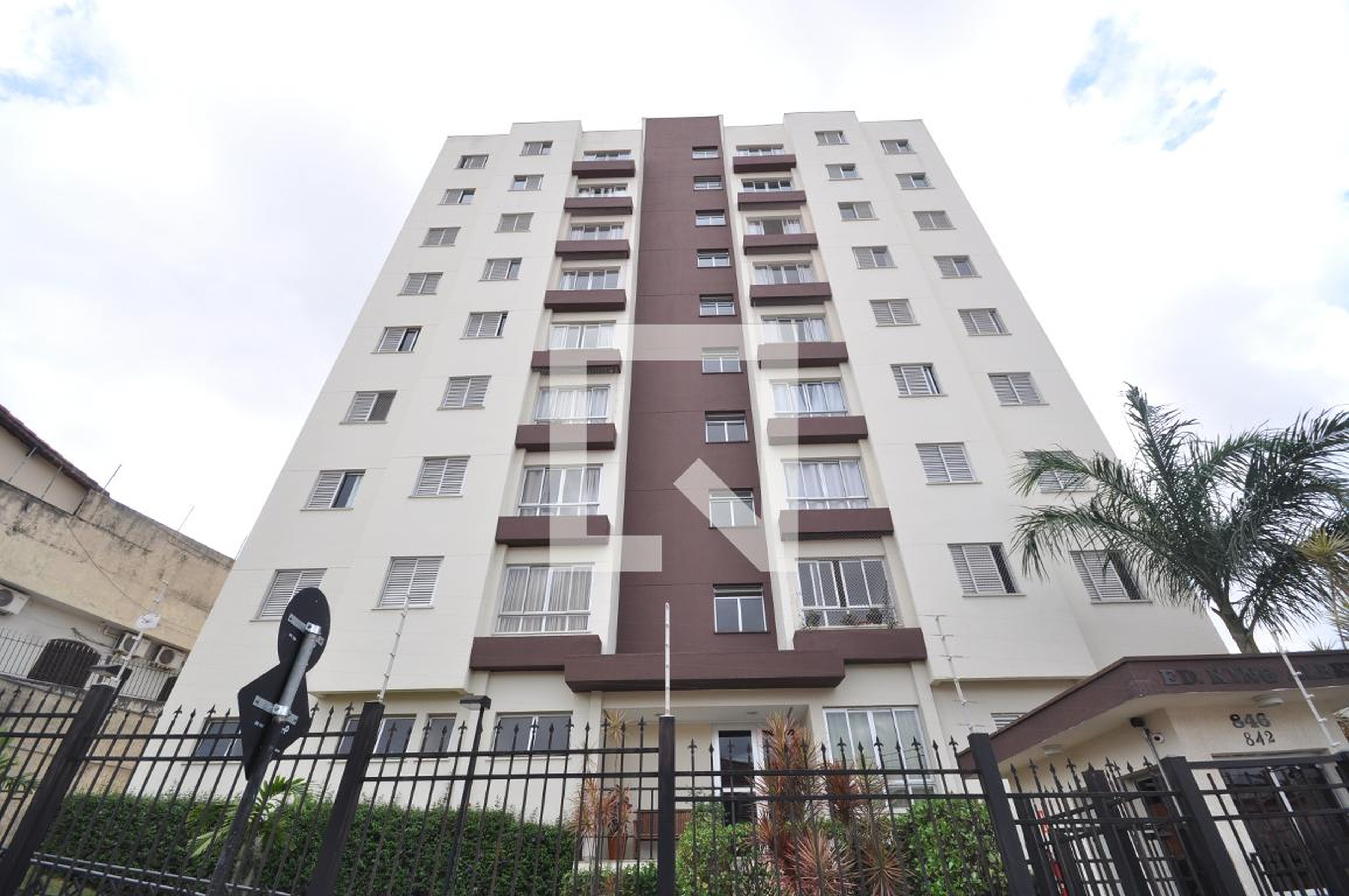 Fachada Condomínio King Albert