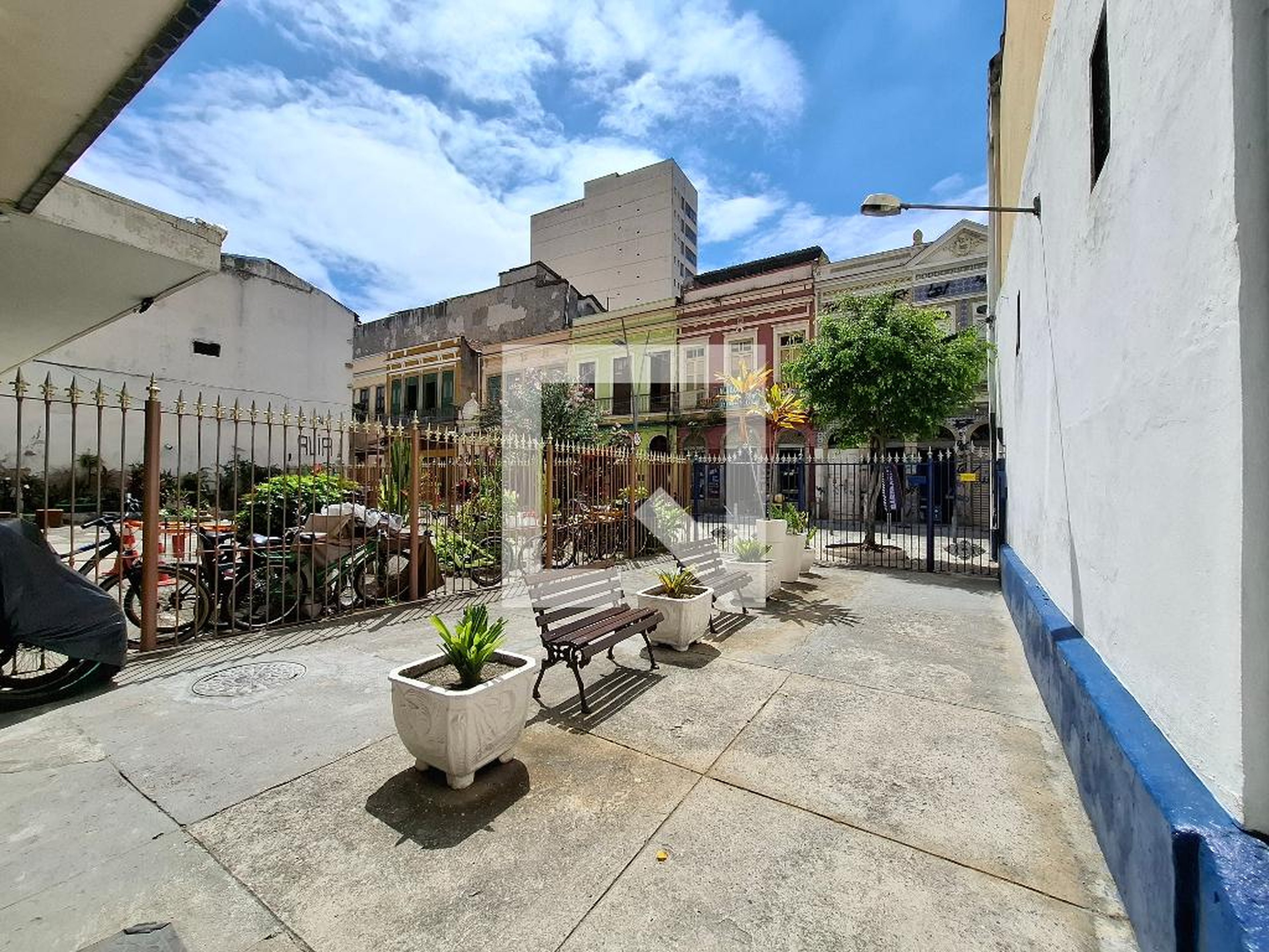 Entrada - Edifício Vinte e Dois