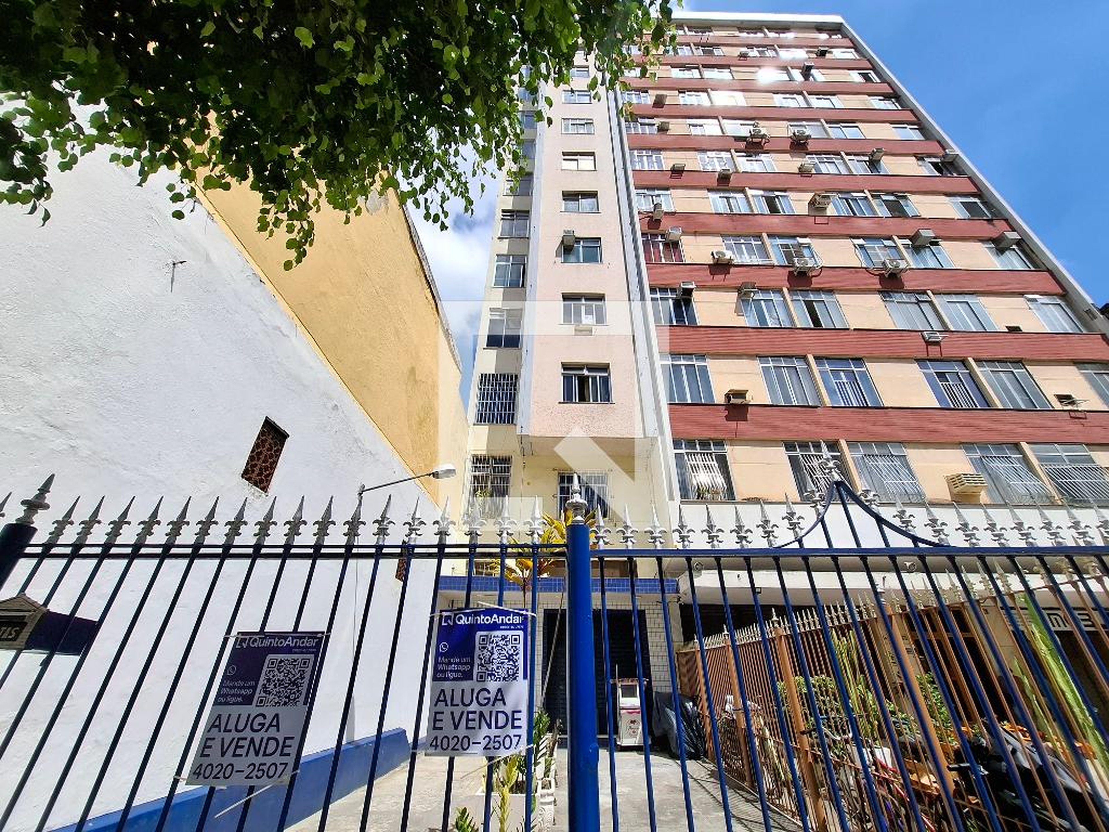 Fachada Edifício Vinte e Dois