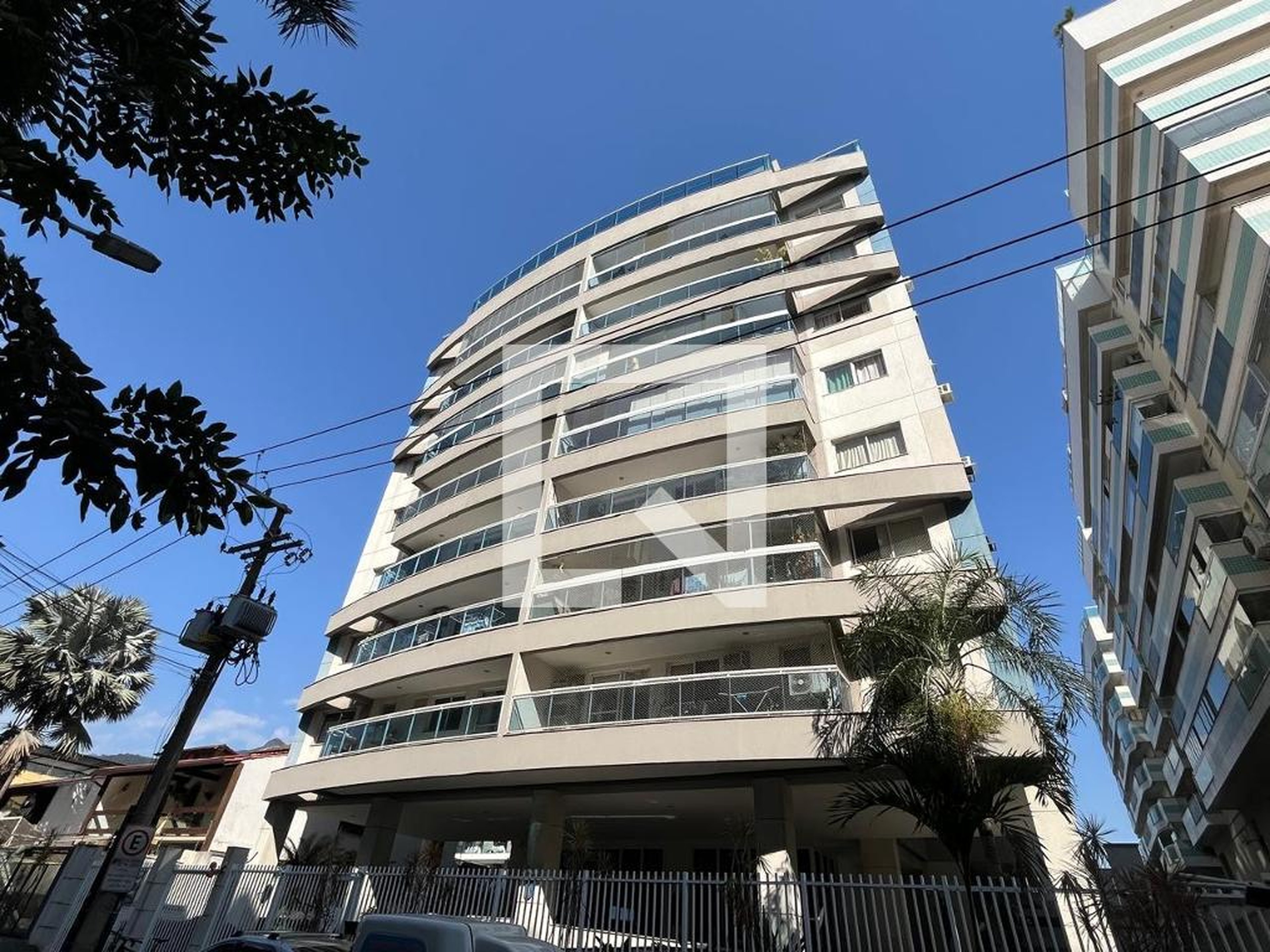 Fachada Condomínio L' Unite