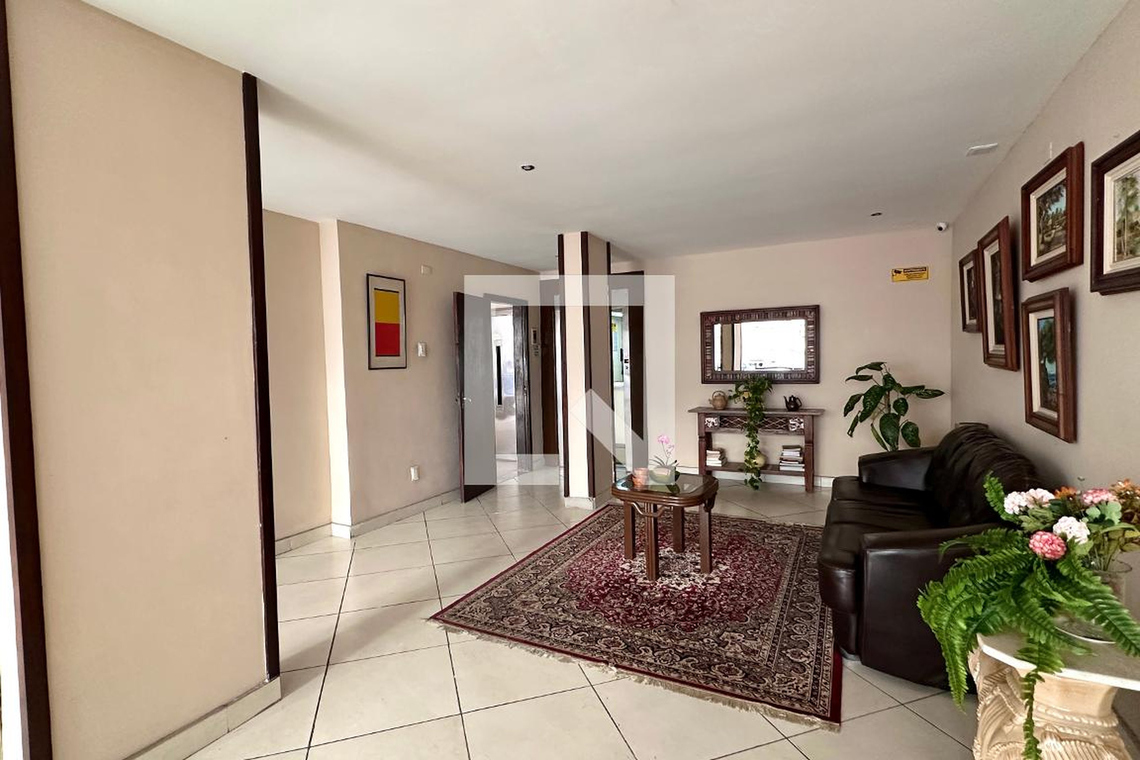 Entrada - Edifício Piscina