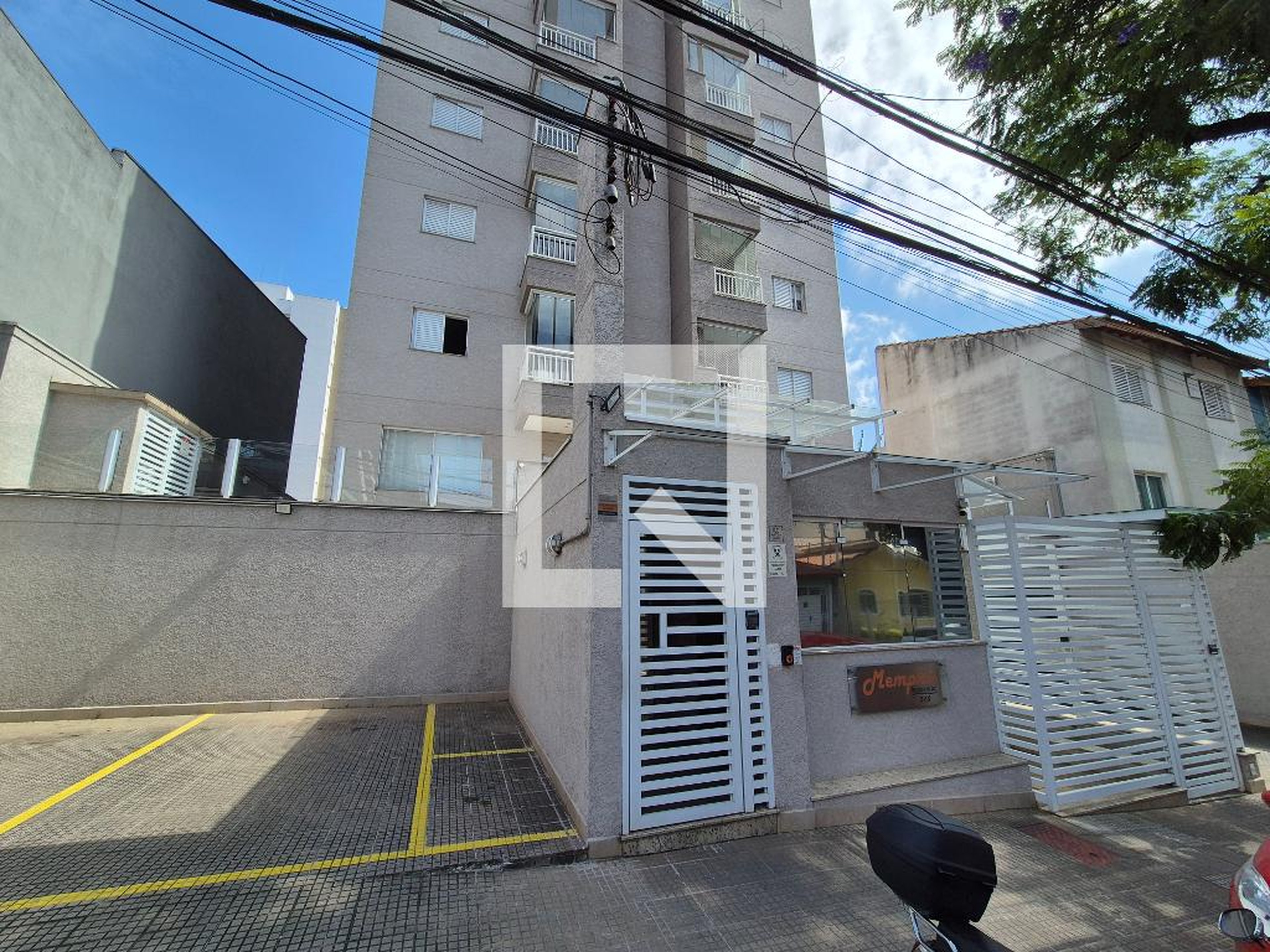 Fachada Residencial Memphis