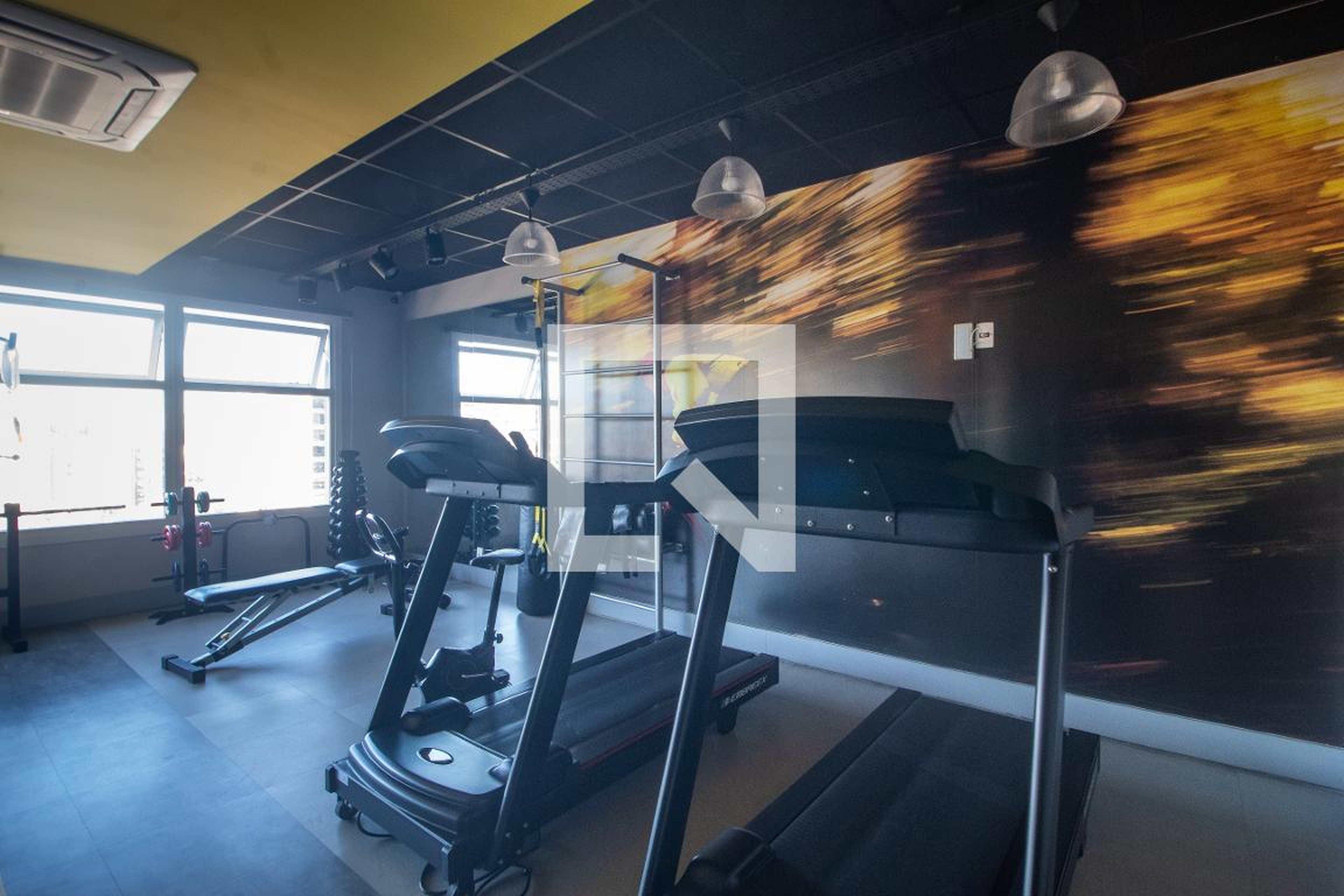 Academia - FLY Design Studios