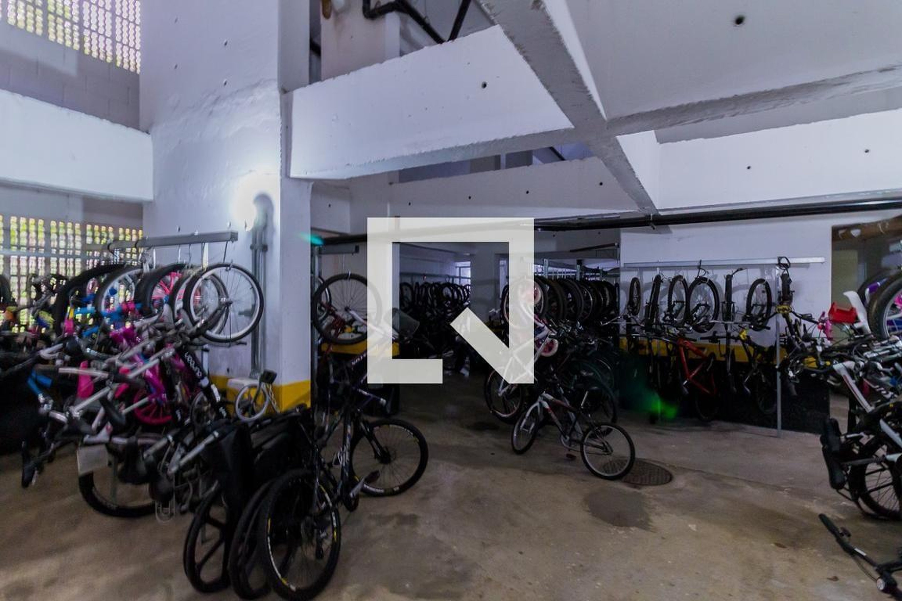 Bicicletário - Alegria