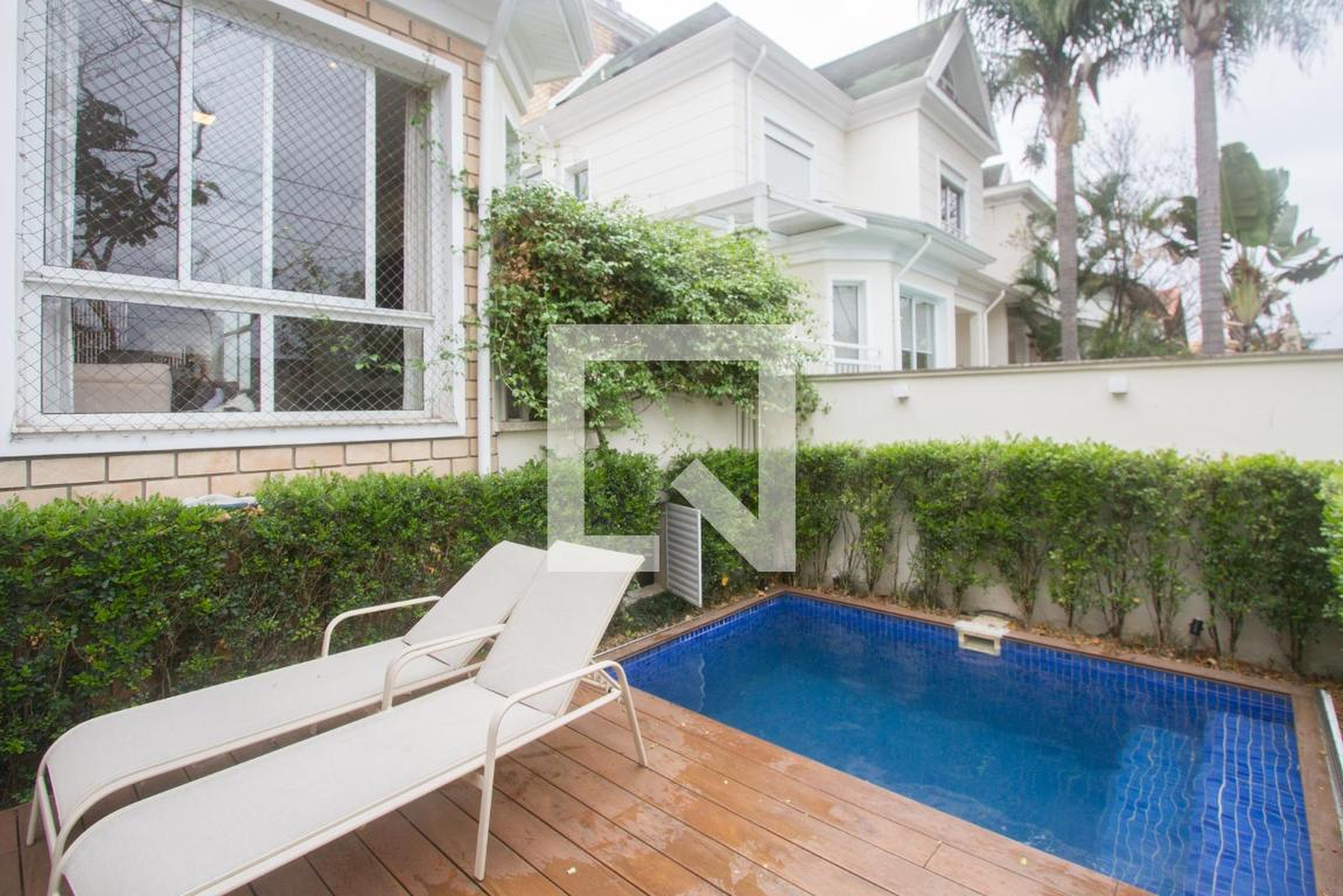 Área Externa - Bristol Village