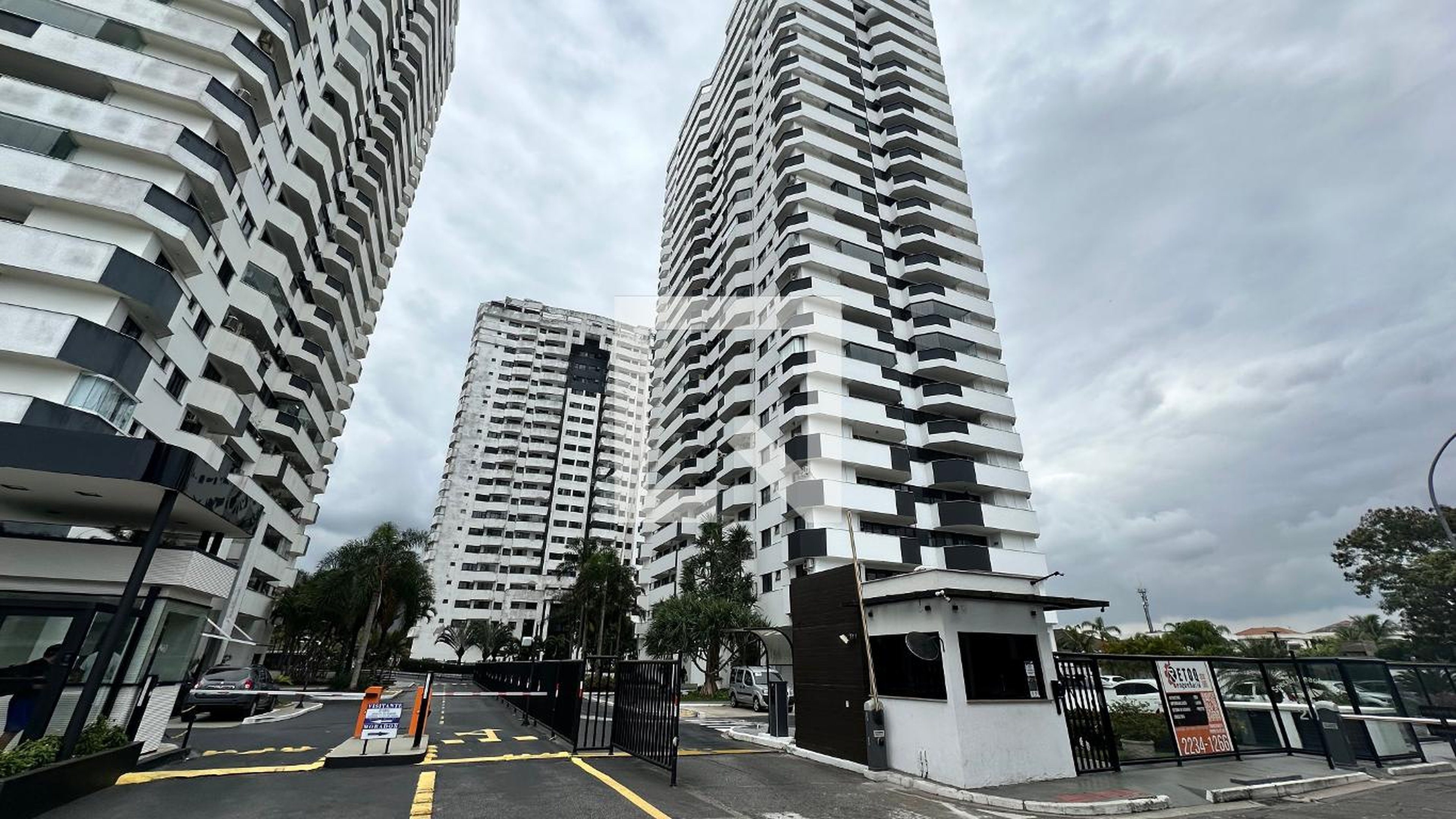 Fachada Condomínio Barra Bali