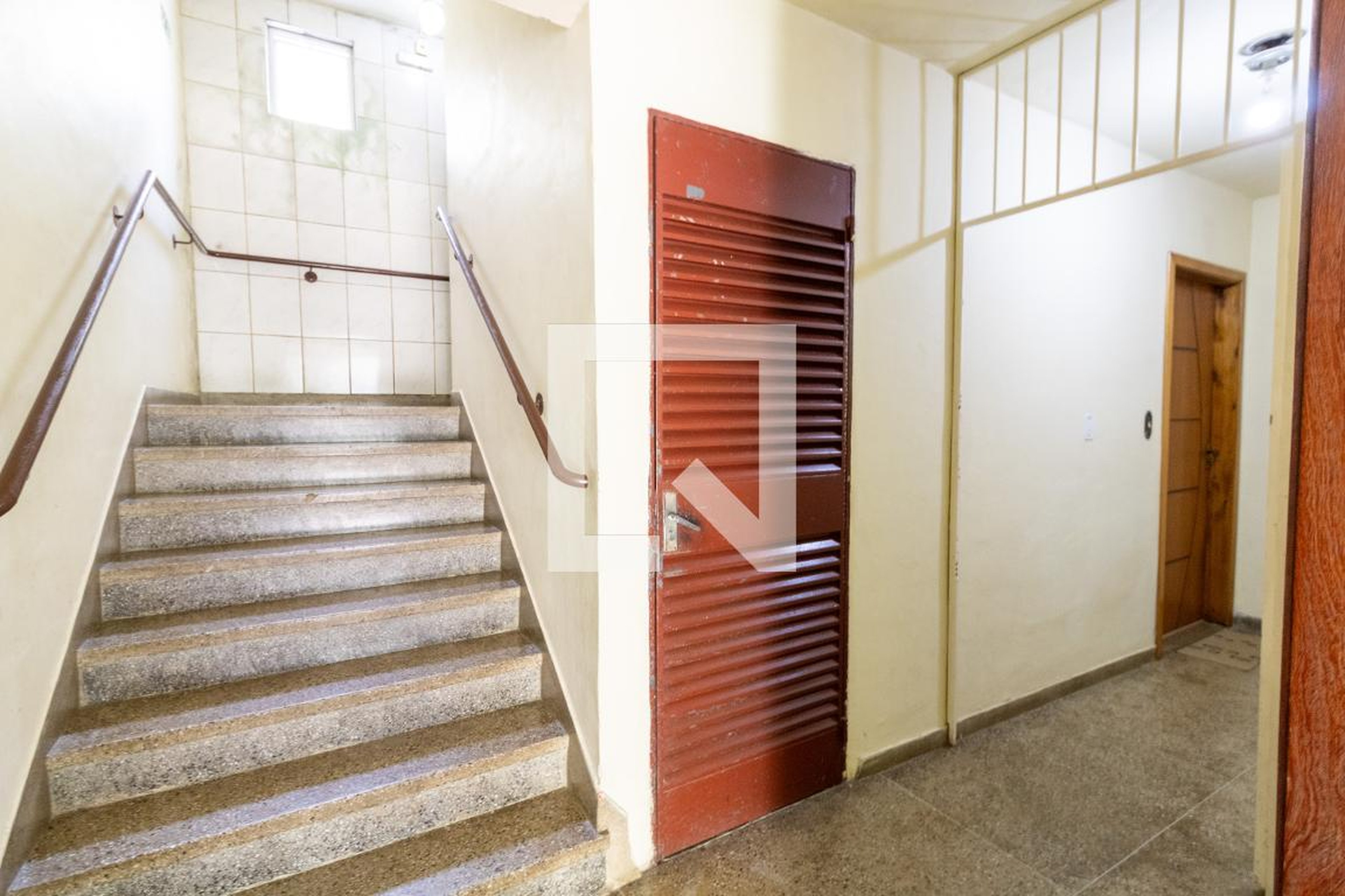 Hall de entrada - Residencial Jardim Salomoni I