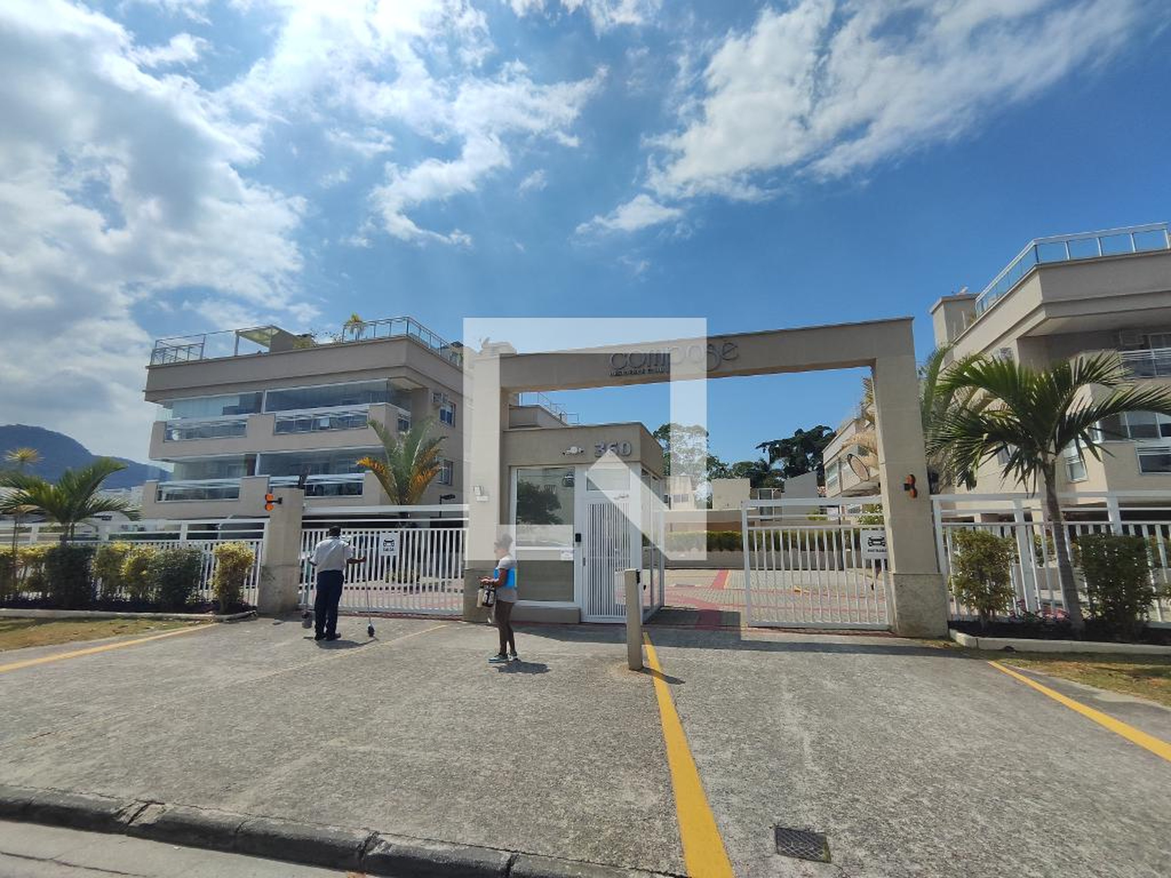 Fachada Condomínio em Avenida das Américas, 360