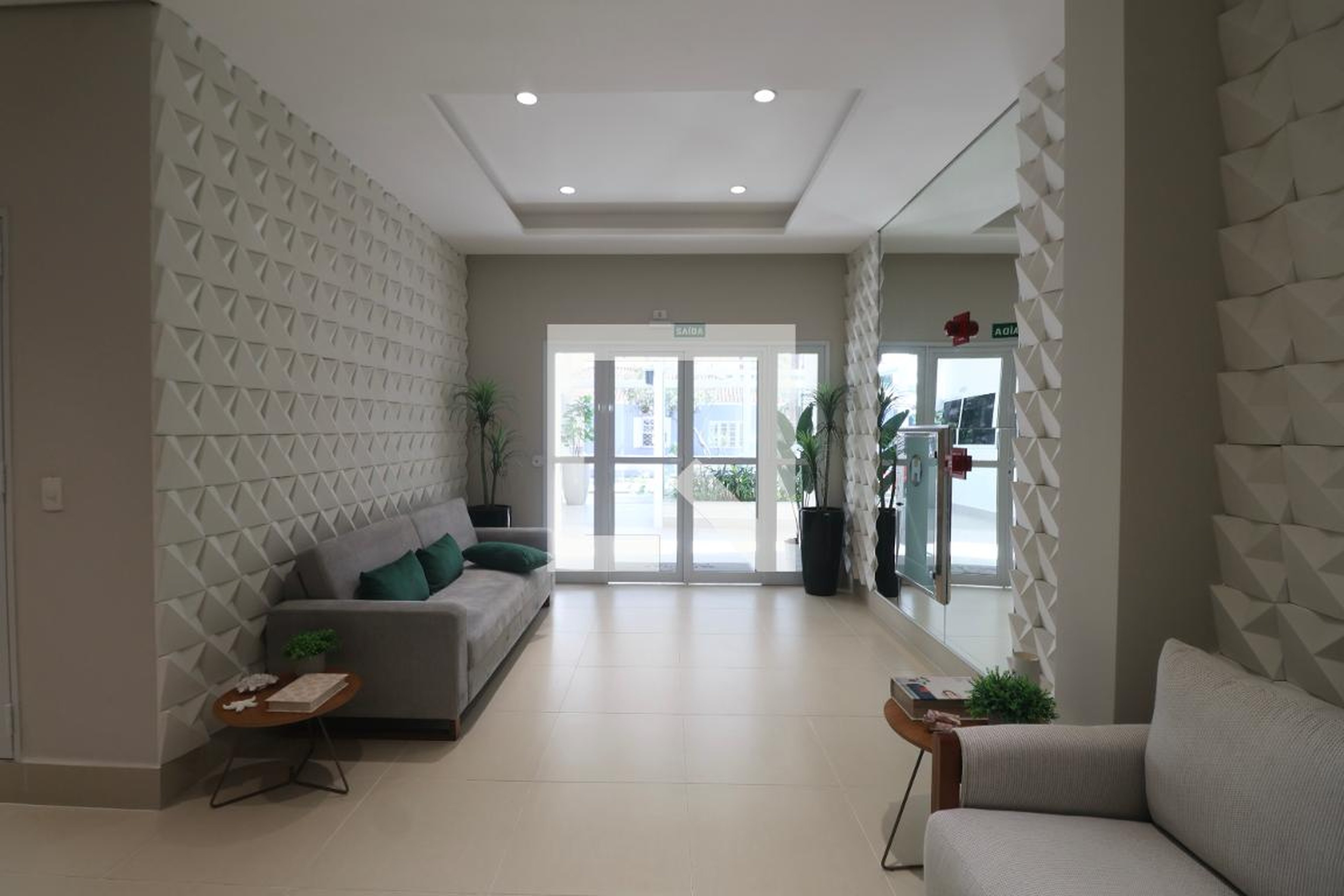 Hall de entrada - Varandas das Pitangueiras