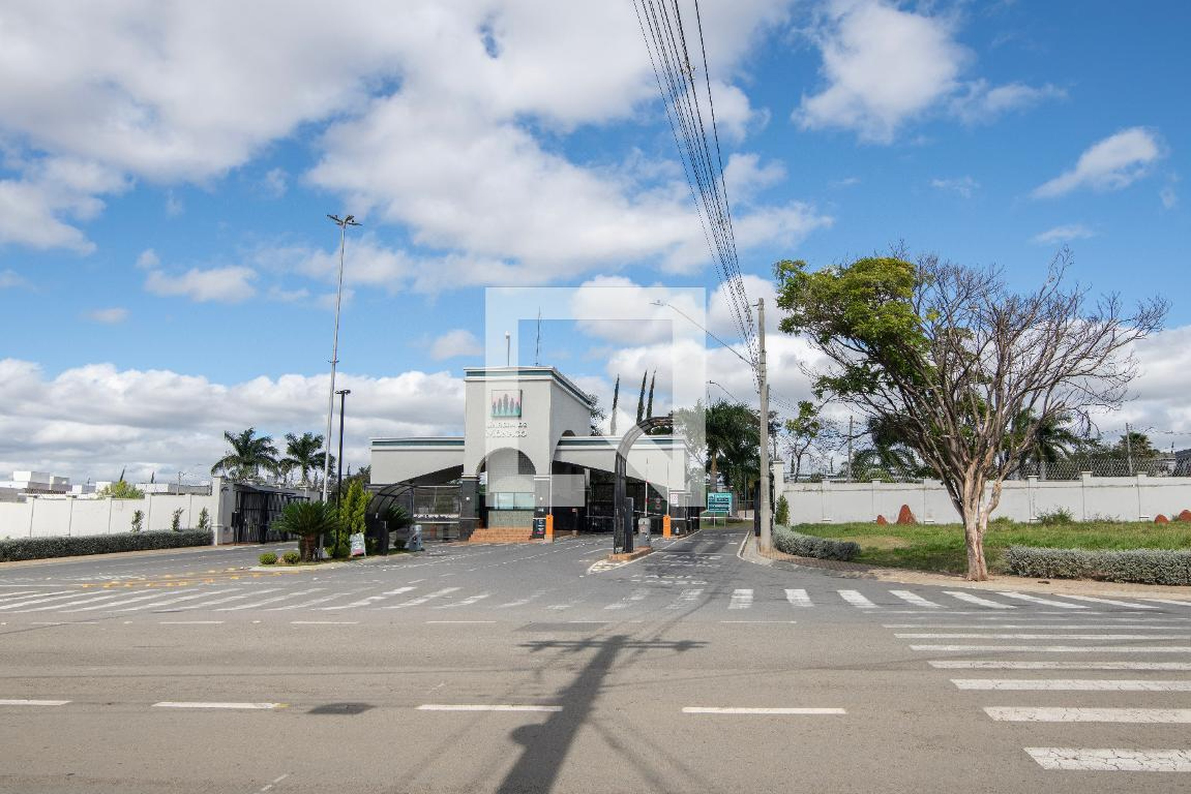 Fachada do Condomínio Condomínio em Rua Lamberto I, 104