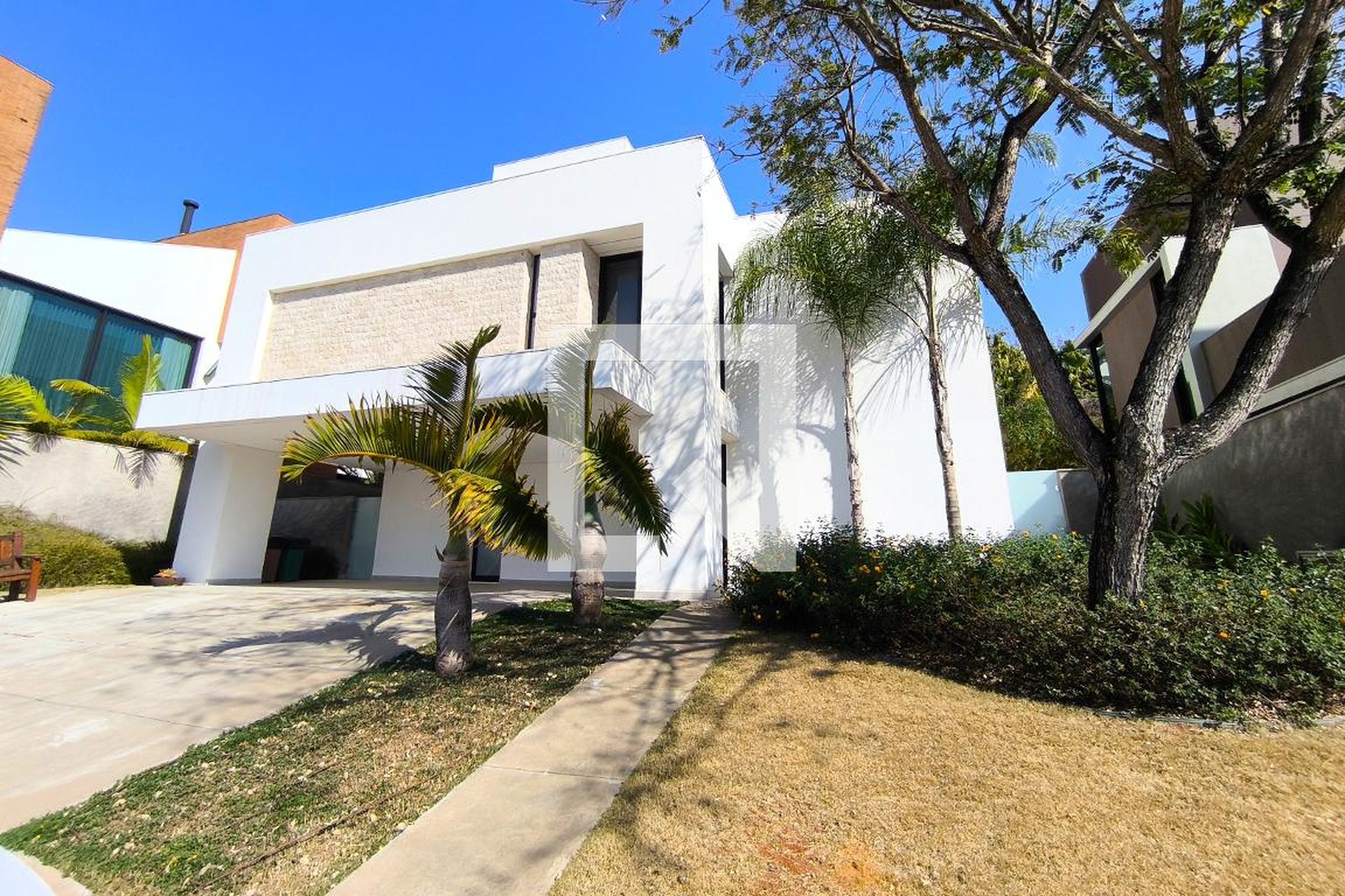 Fachada Condomínio em Avenida Hélio Carettoni, 109