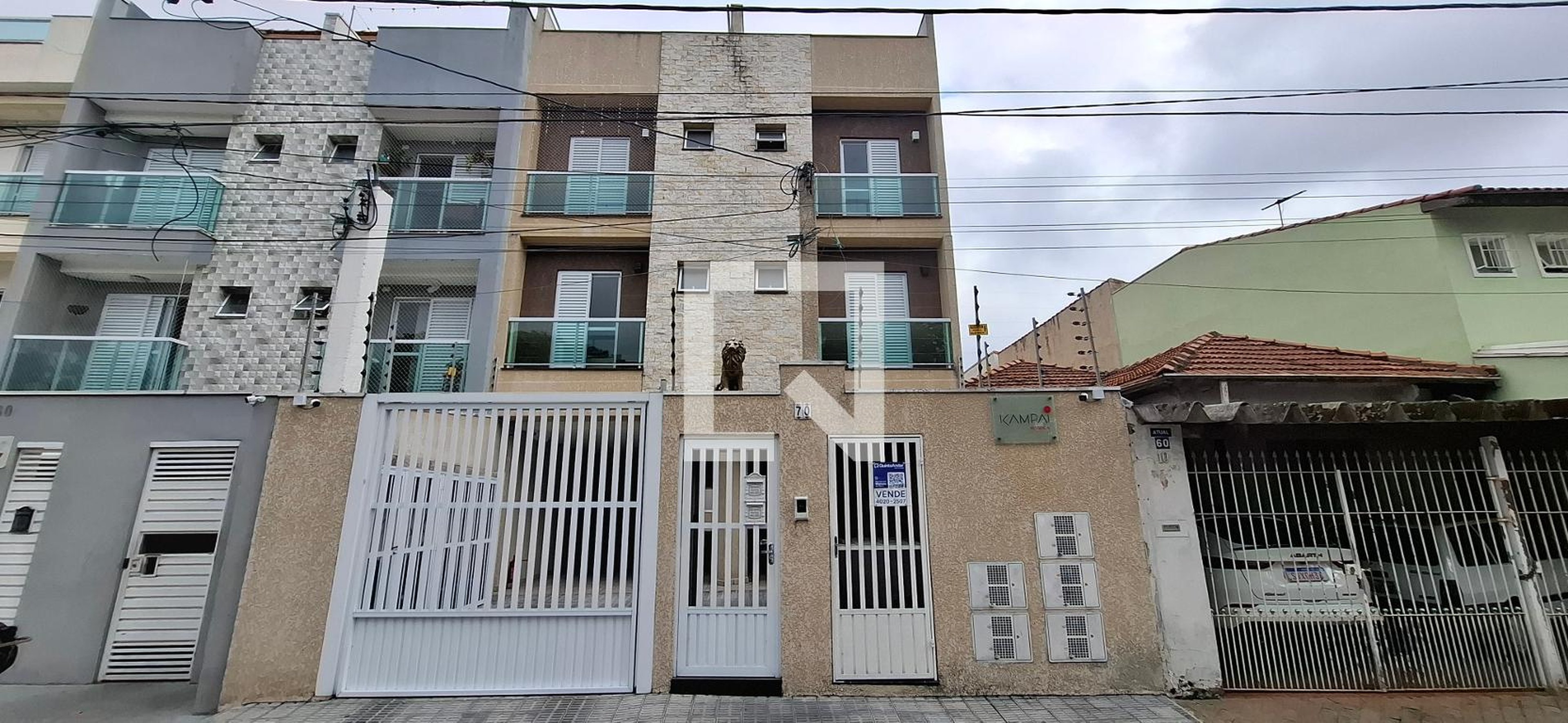 Fachada Residencial Kampai