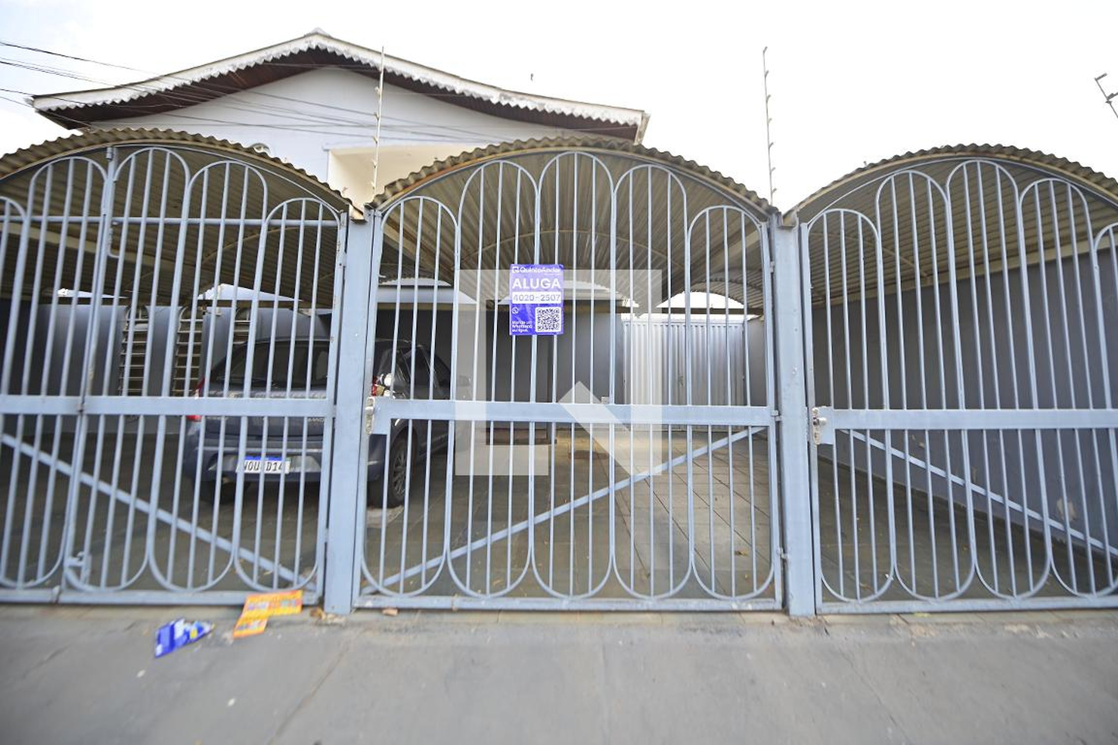 Fachada Condomínio em Rua 230, 665