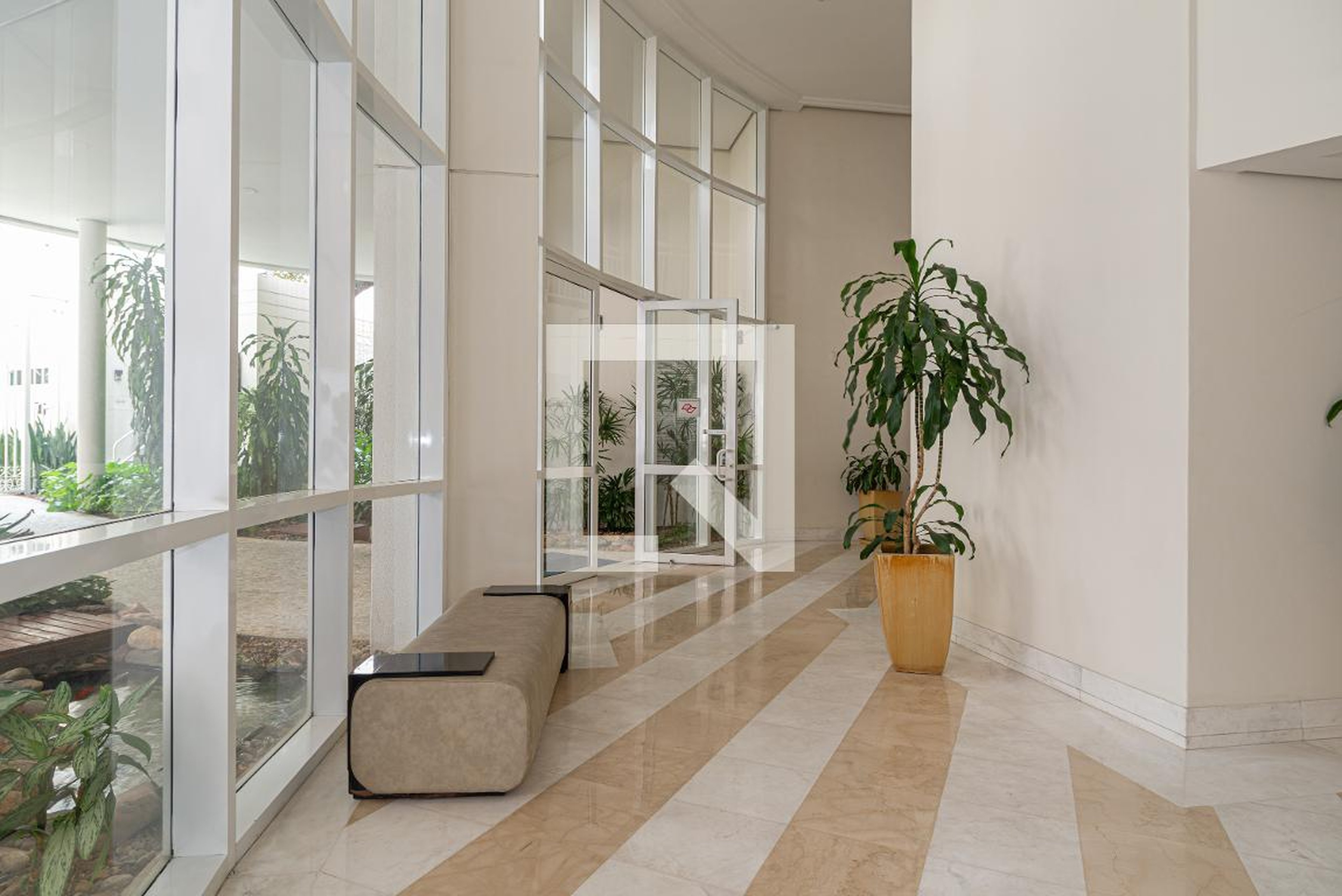 Hall Social - Beladdock