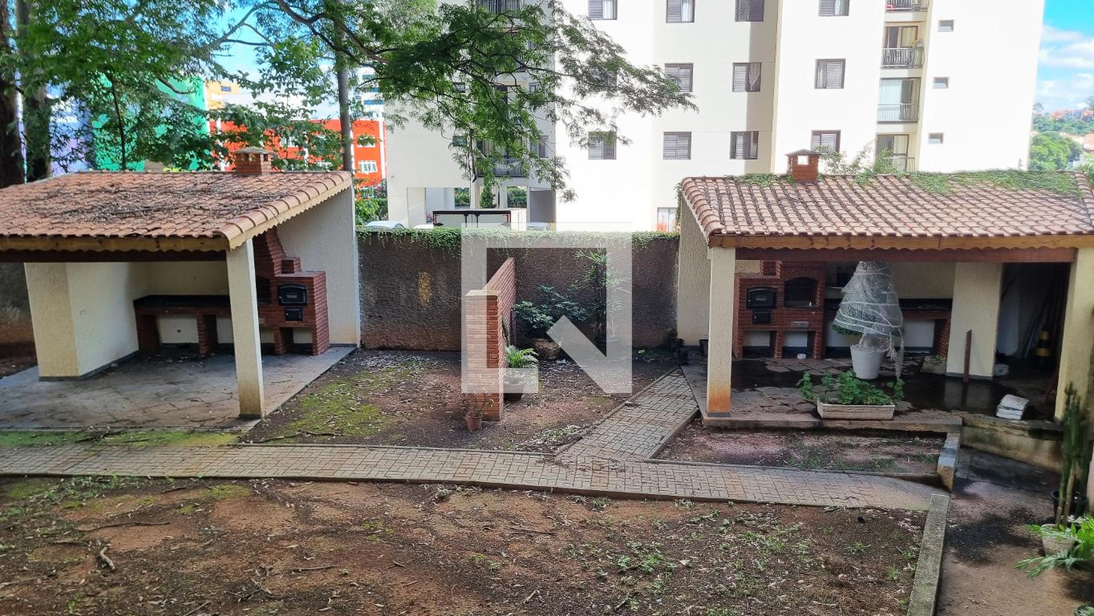 Churrasqueira - Pitangueira II