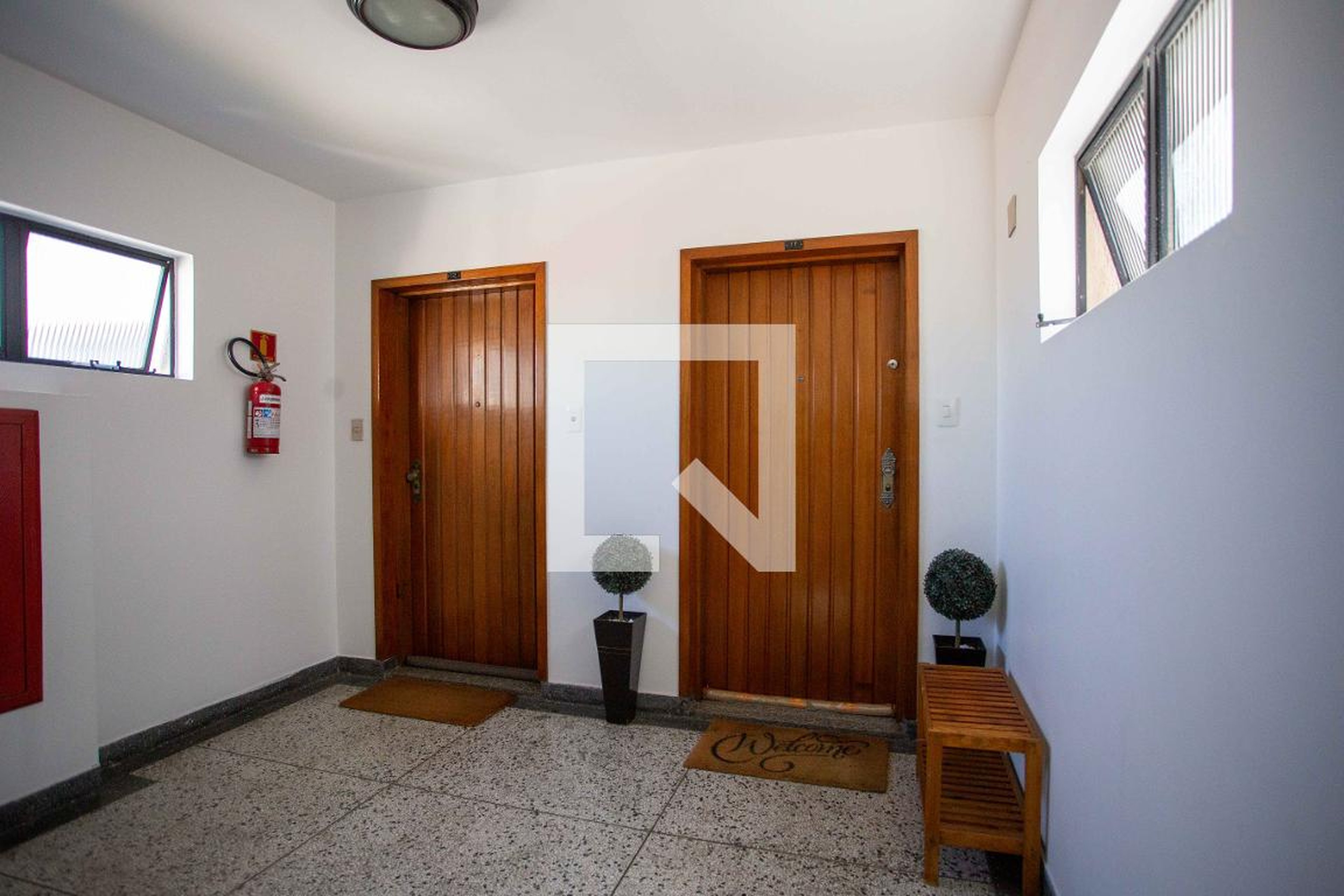 Hall de entrada - Edifício Colmeneiro