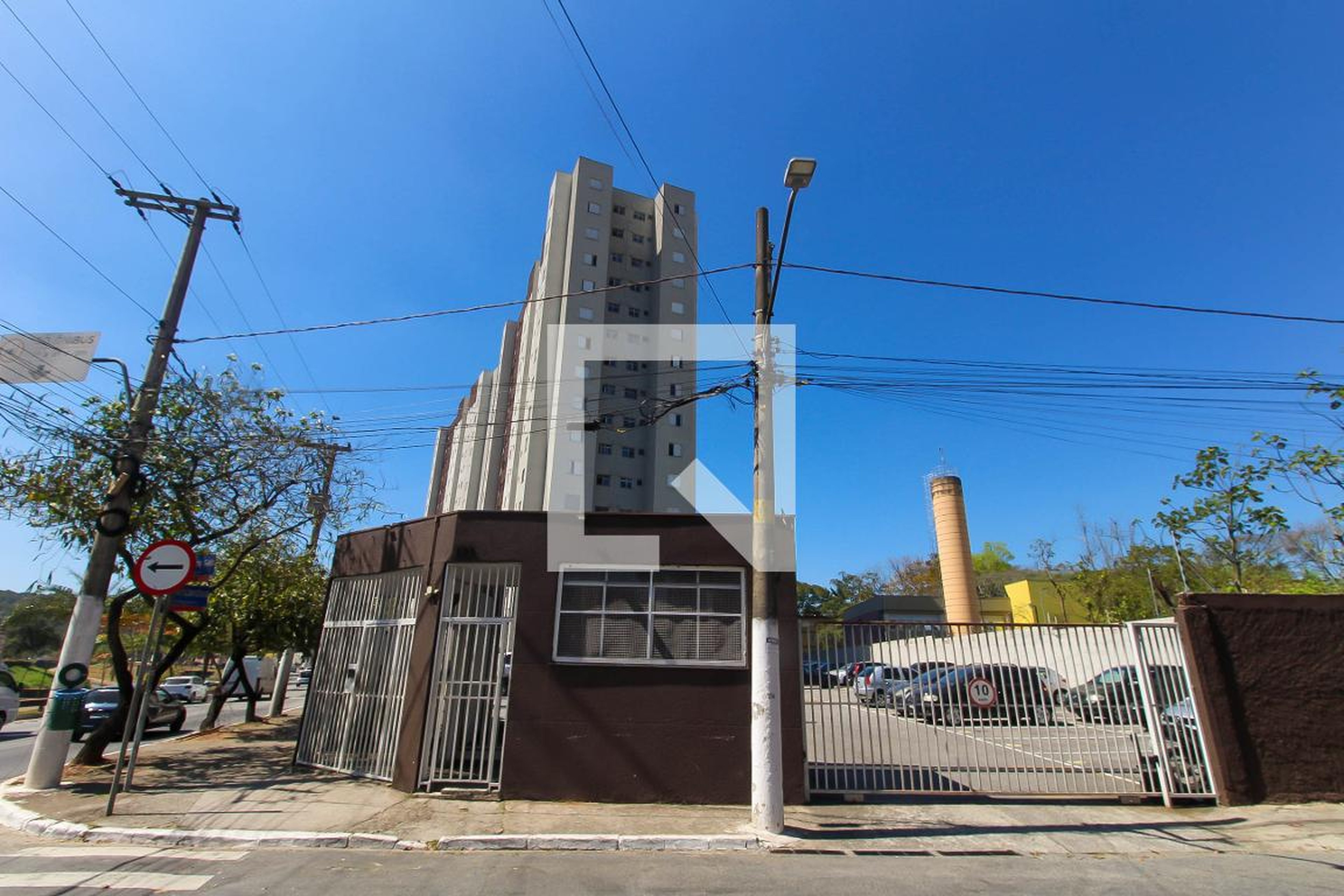 Fachada Condomínio Dez Aricanduva