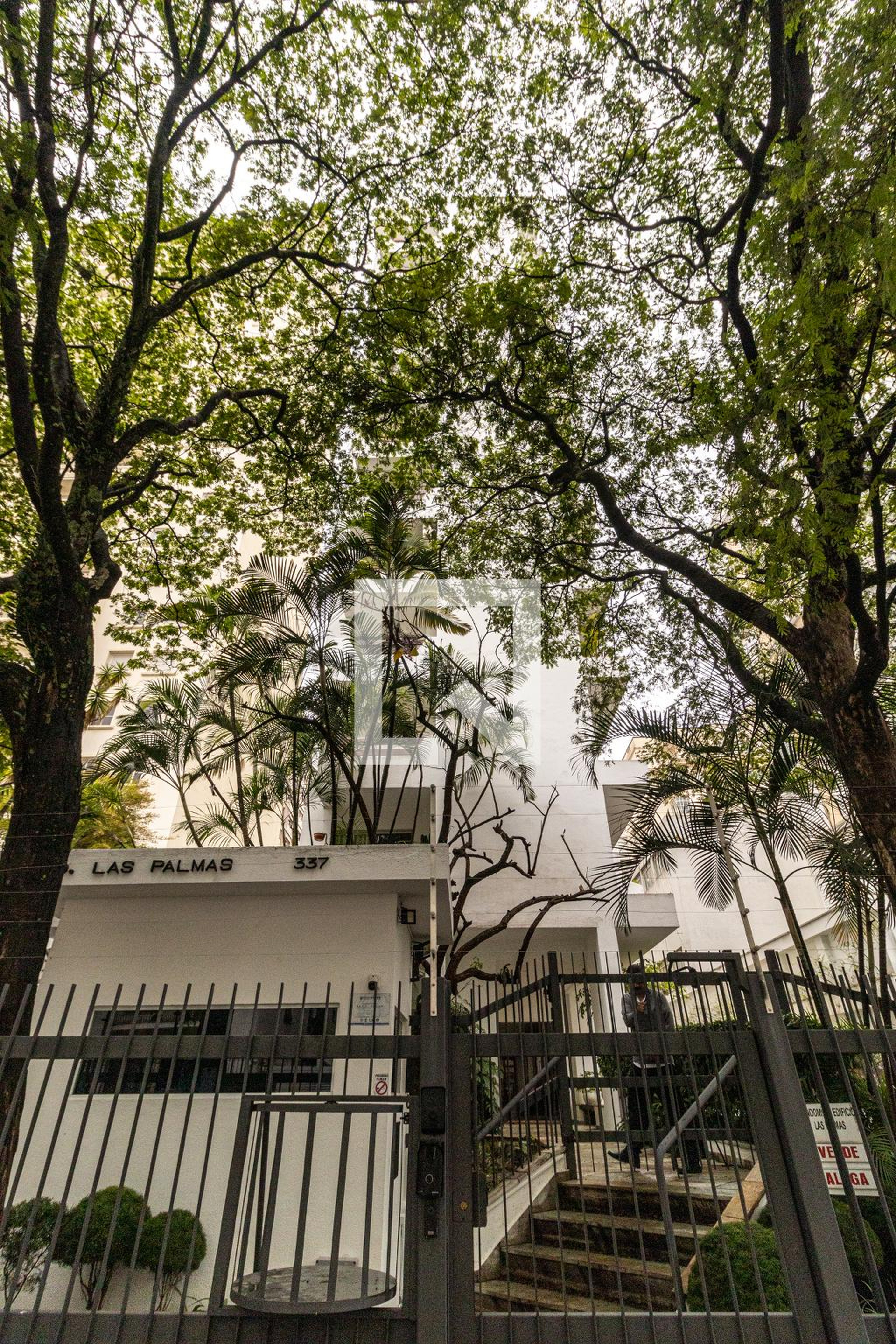 Fachada Condomínio Las Palmas