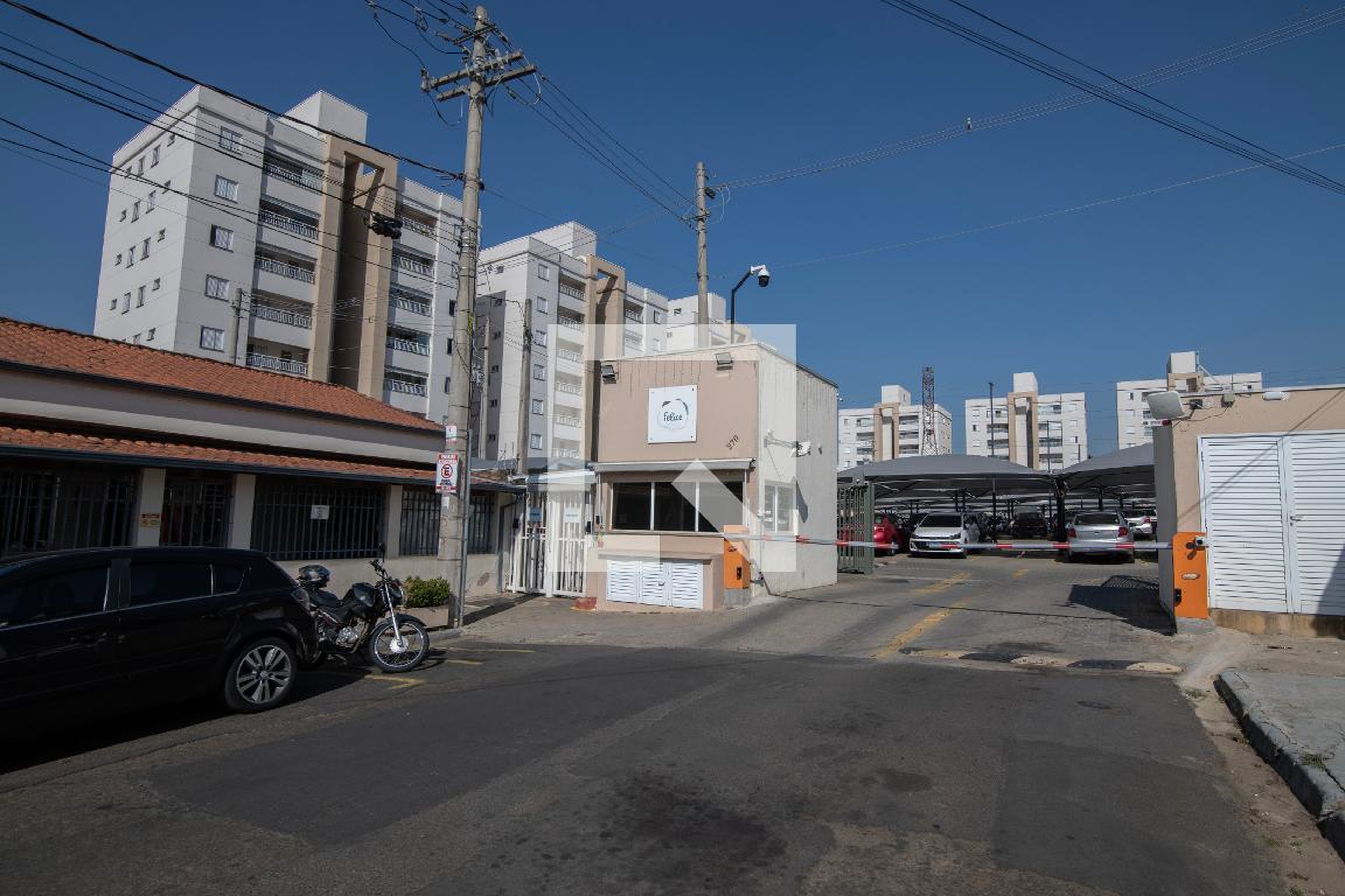 Fachada do Condomínio Condomínio em Rua Venezuela, 53