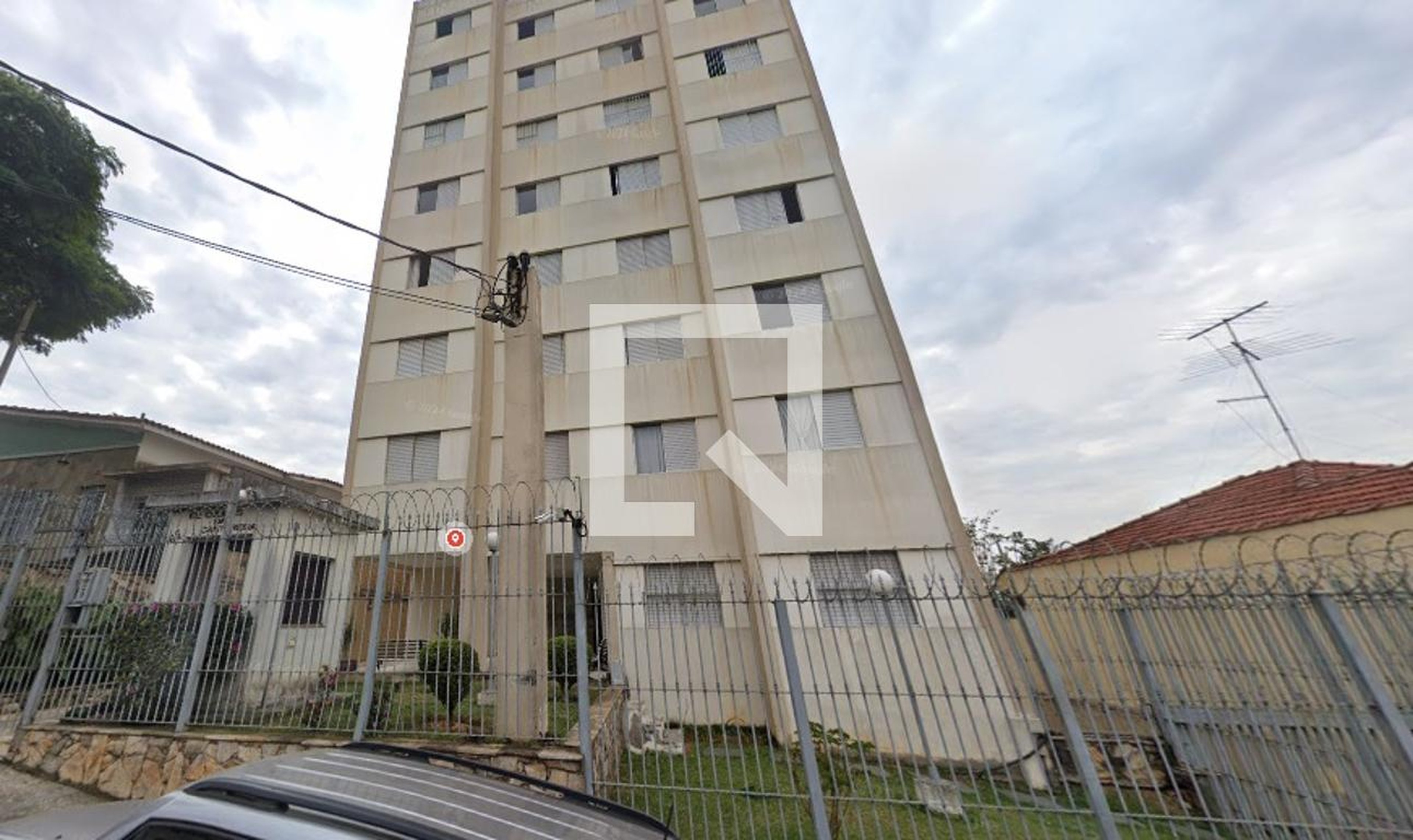 Fachada Edifício Colinas das Cantareira