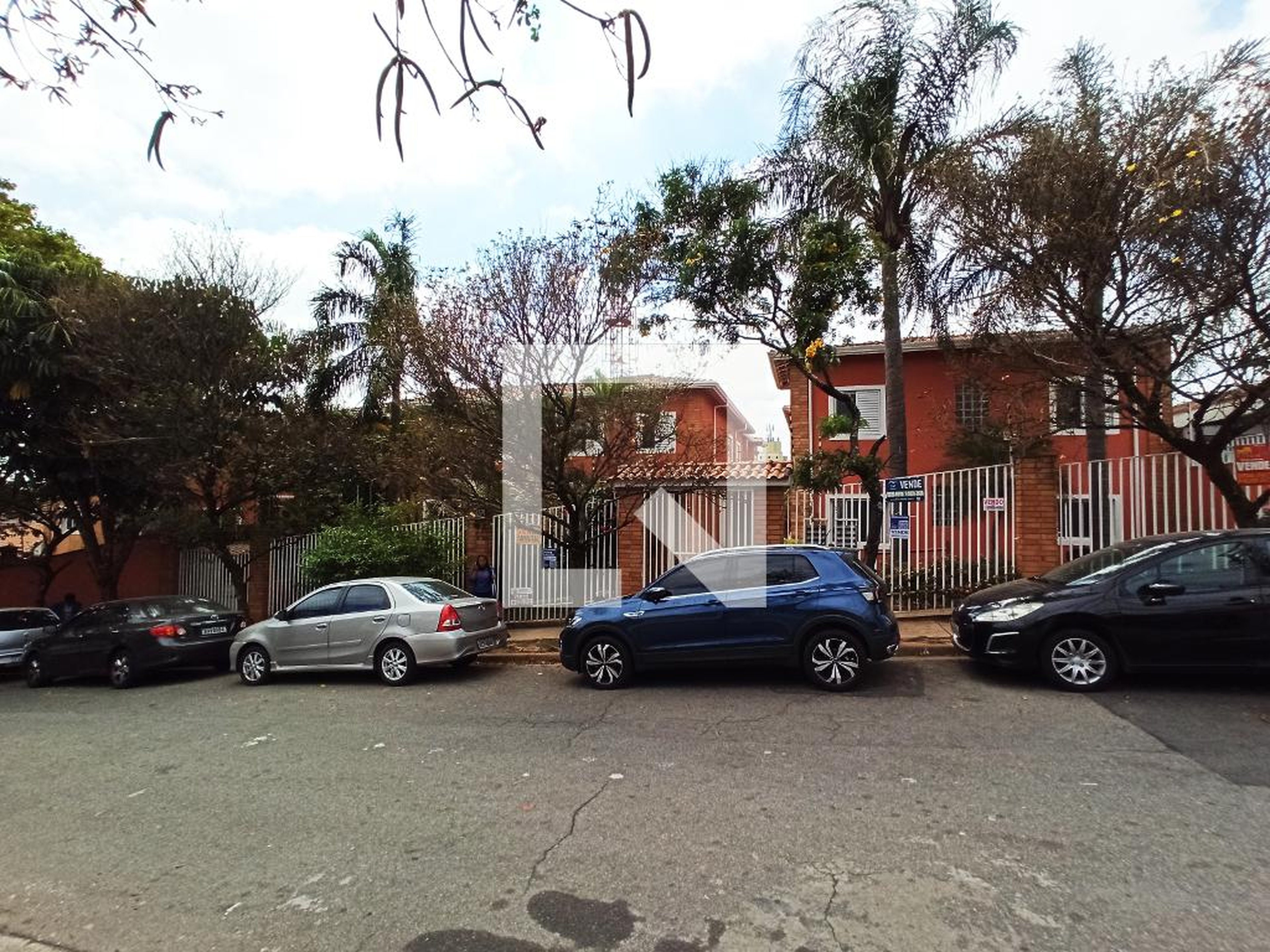 Fachada do Condomínio Condomínio em Rua Frederico Jacobi, 216