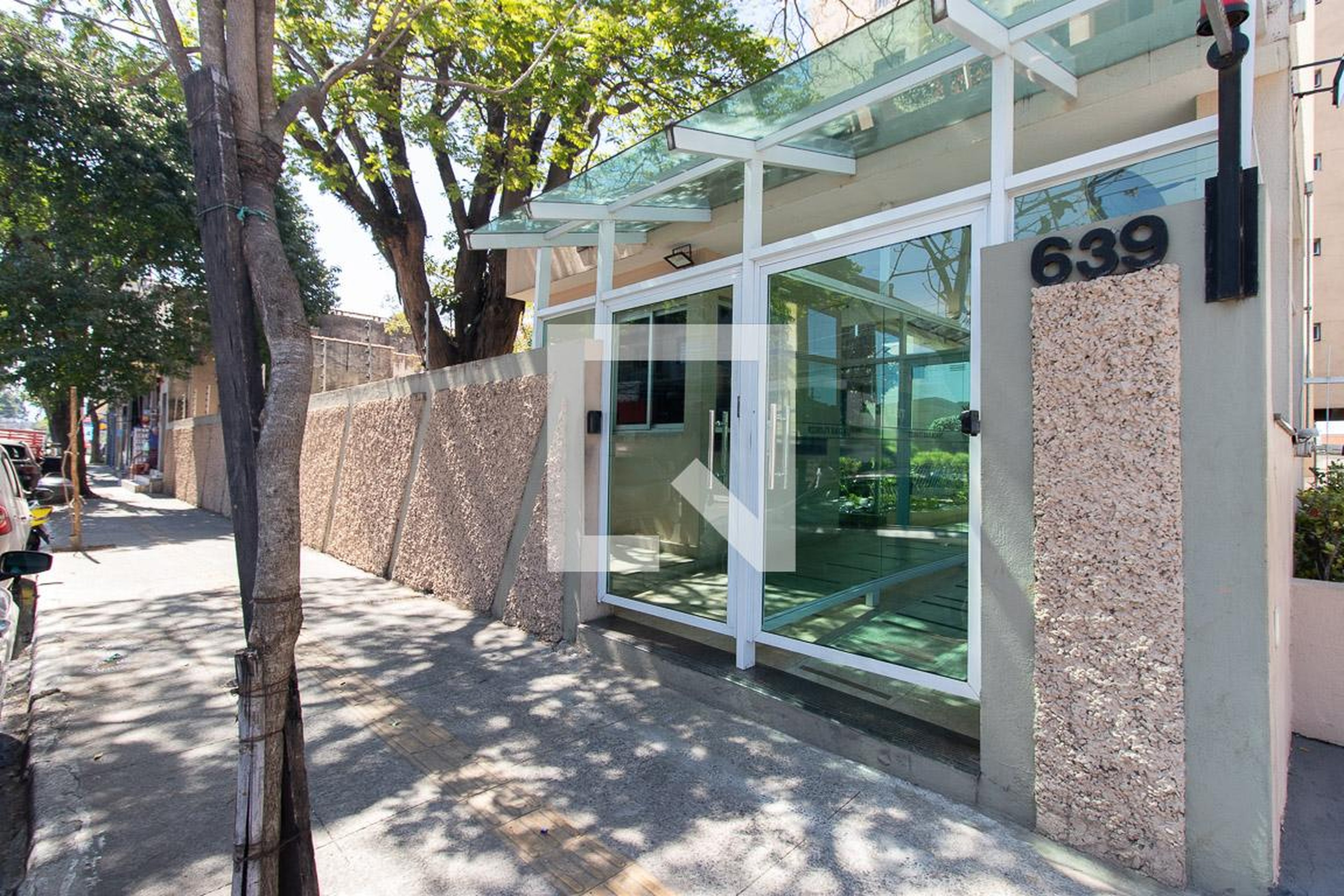 Fachada Condomínio Praça das Flores