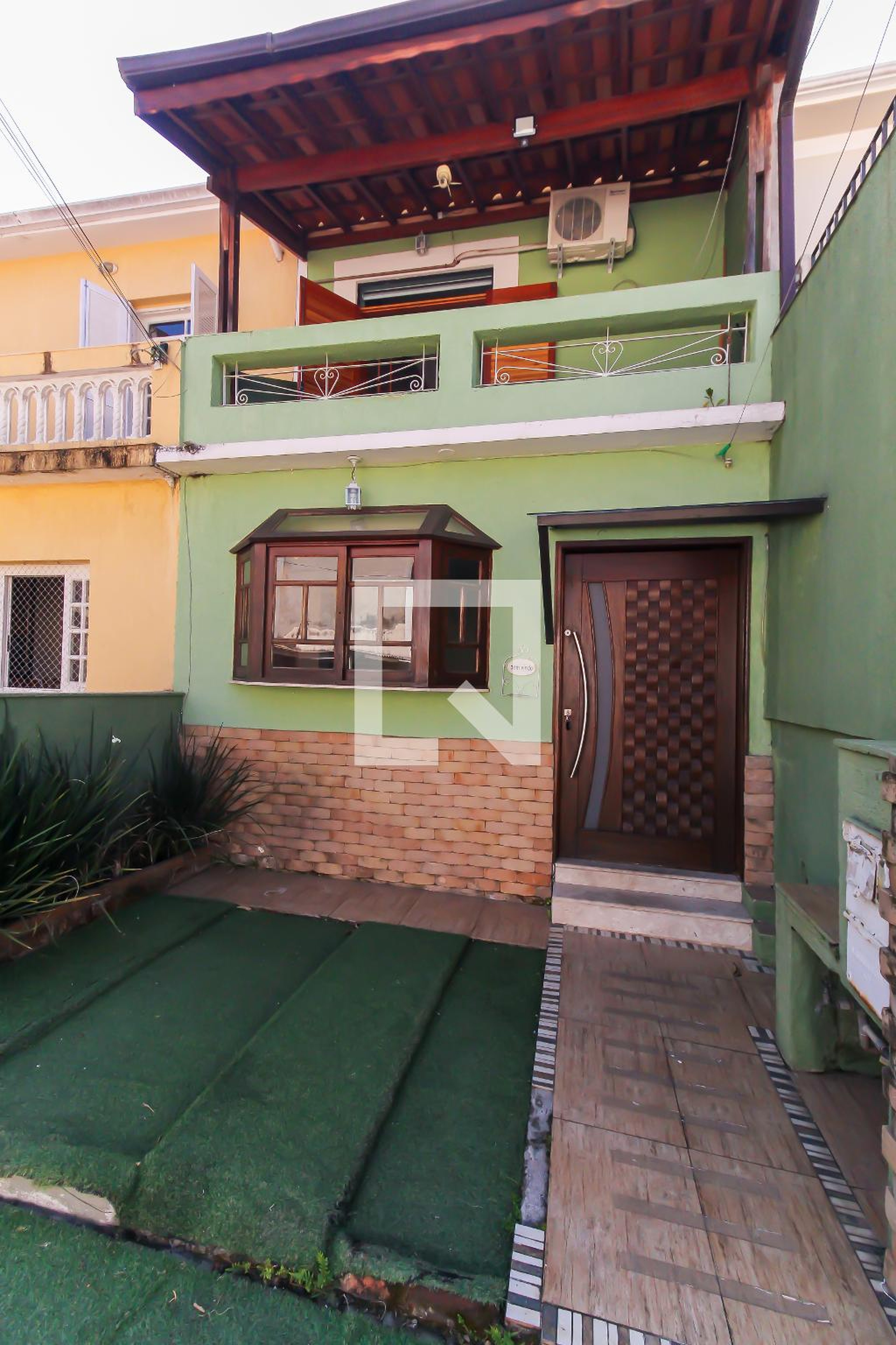 Fachada Condomínio em Rua Borges de Figueiredo, 881