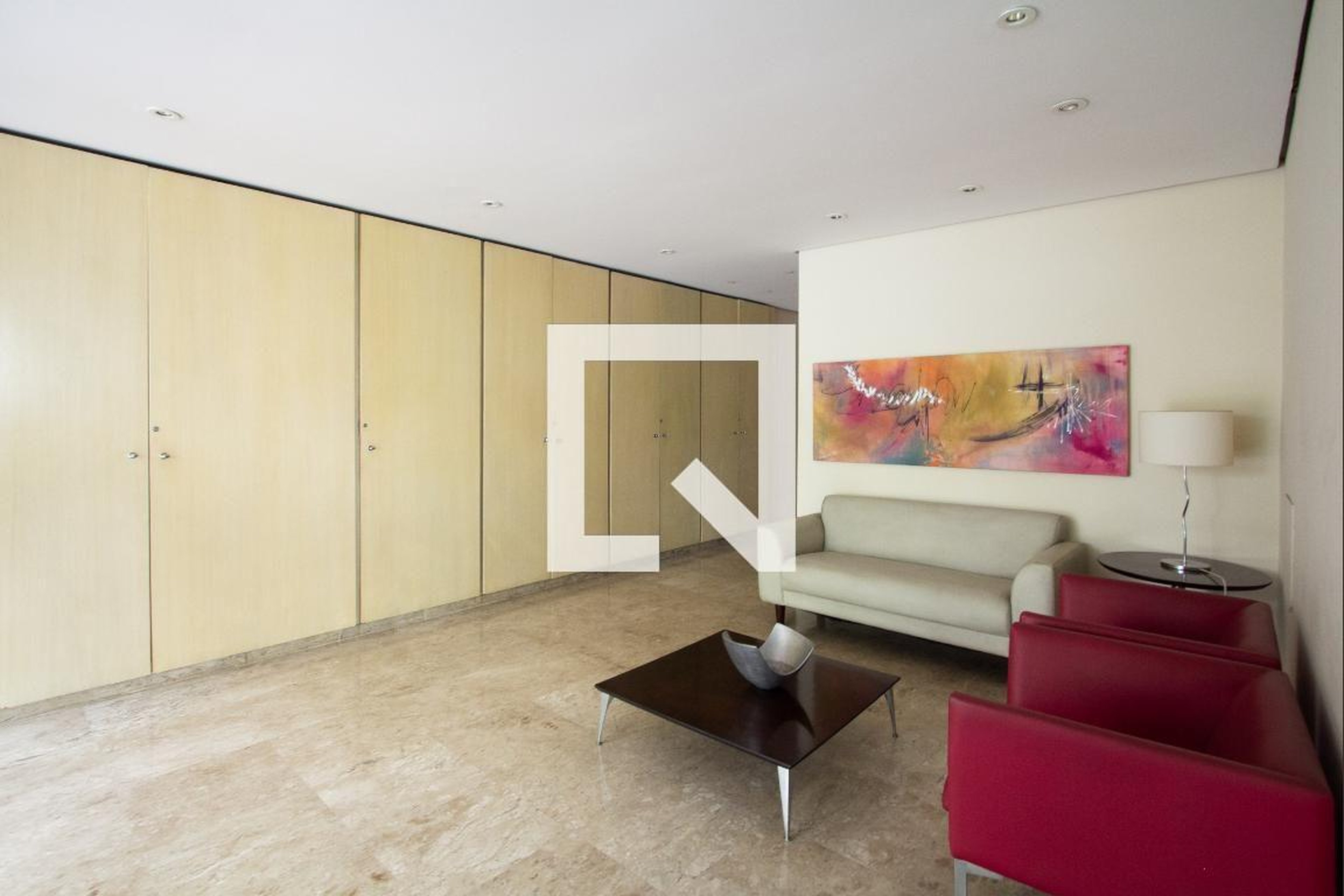 Hall de Entrada - Village