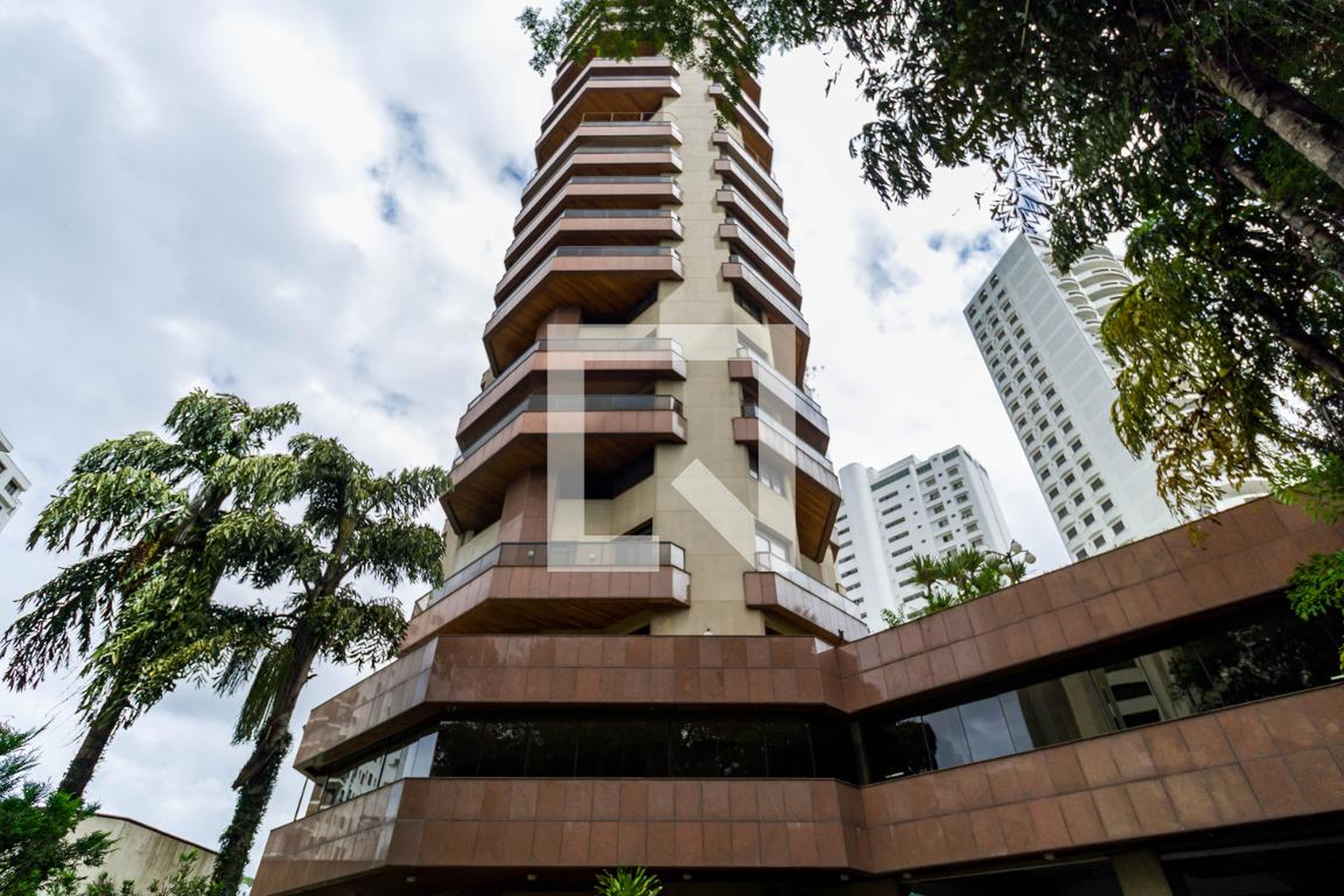 Fachada Condomínio Flórida Triplex Tower