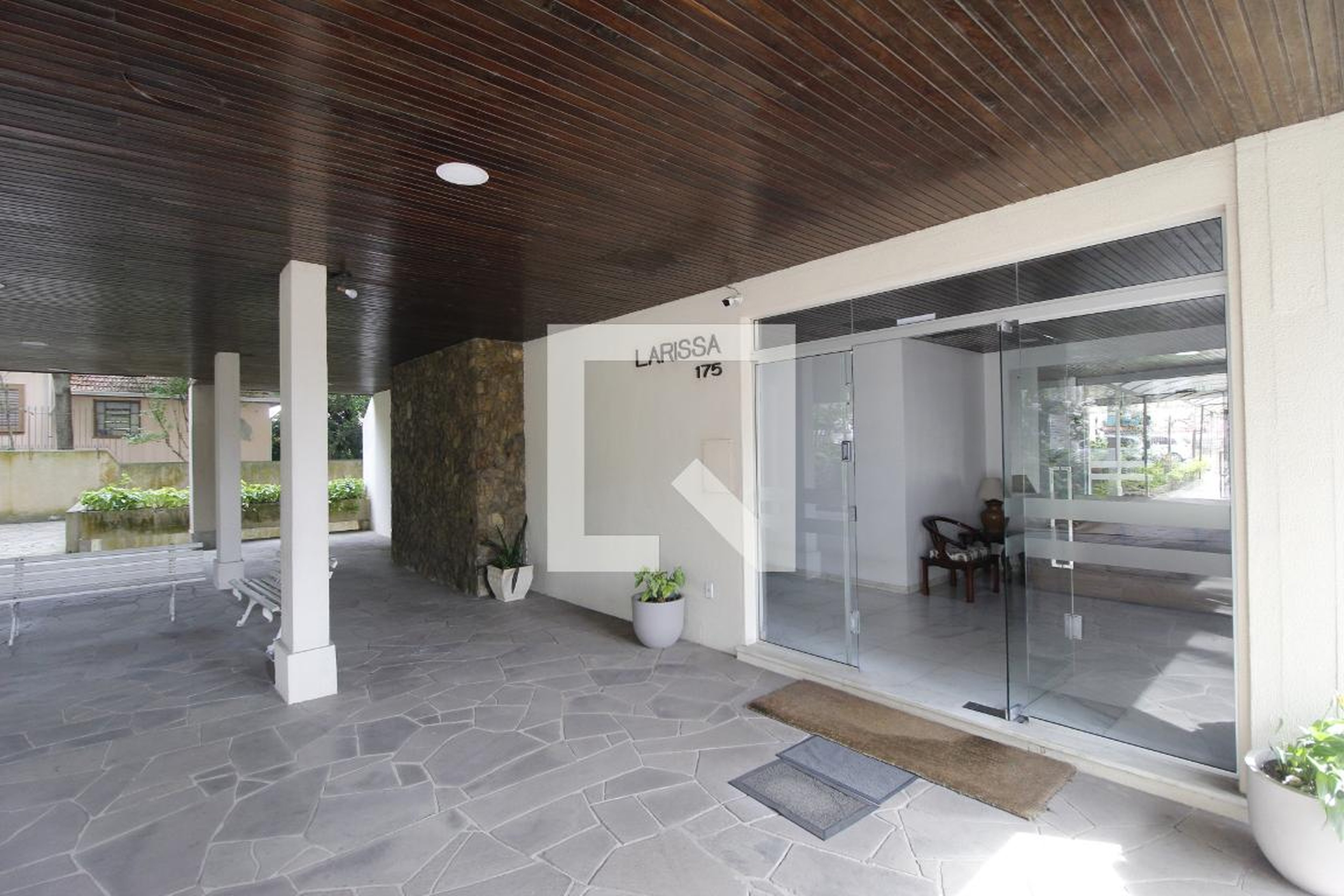 Área externa - Larissa