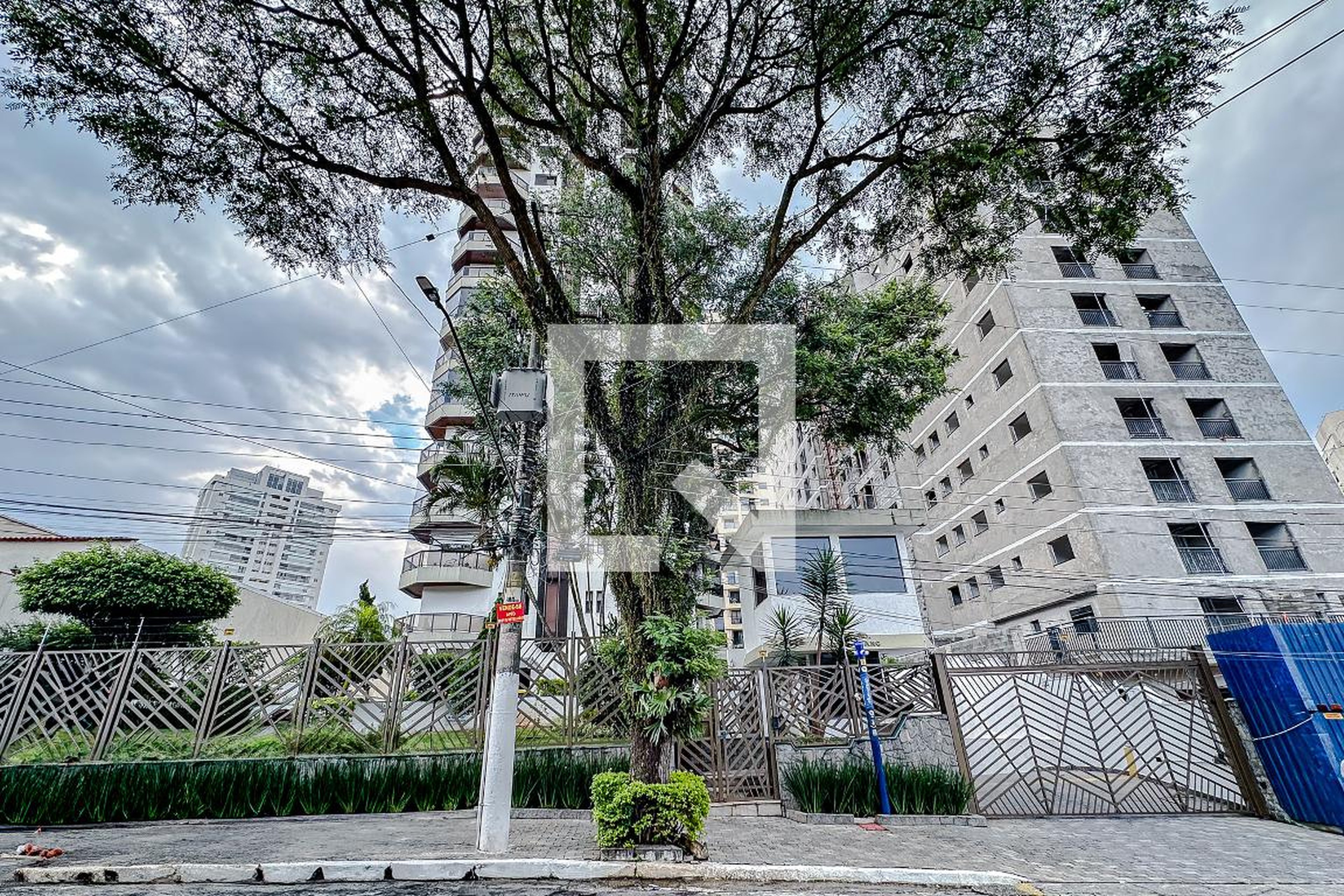 Fachada Edifício Mont Blanc