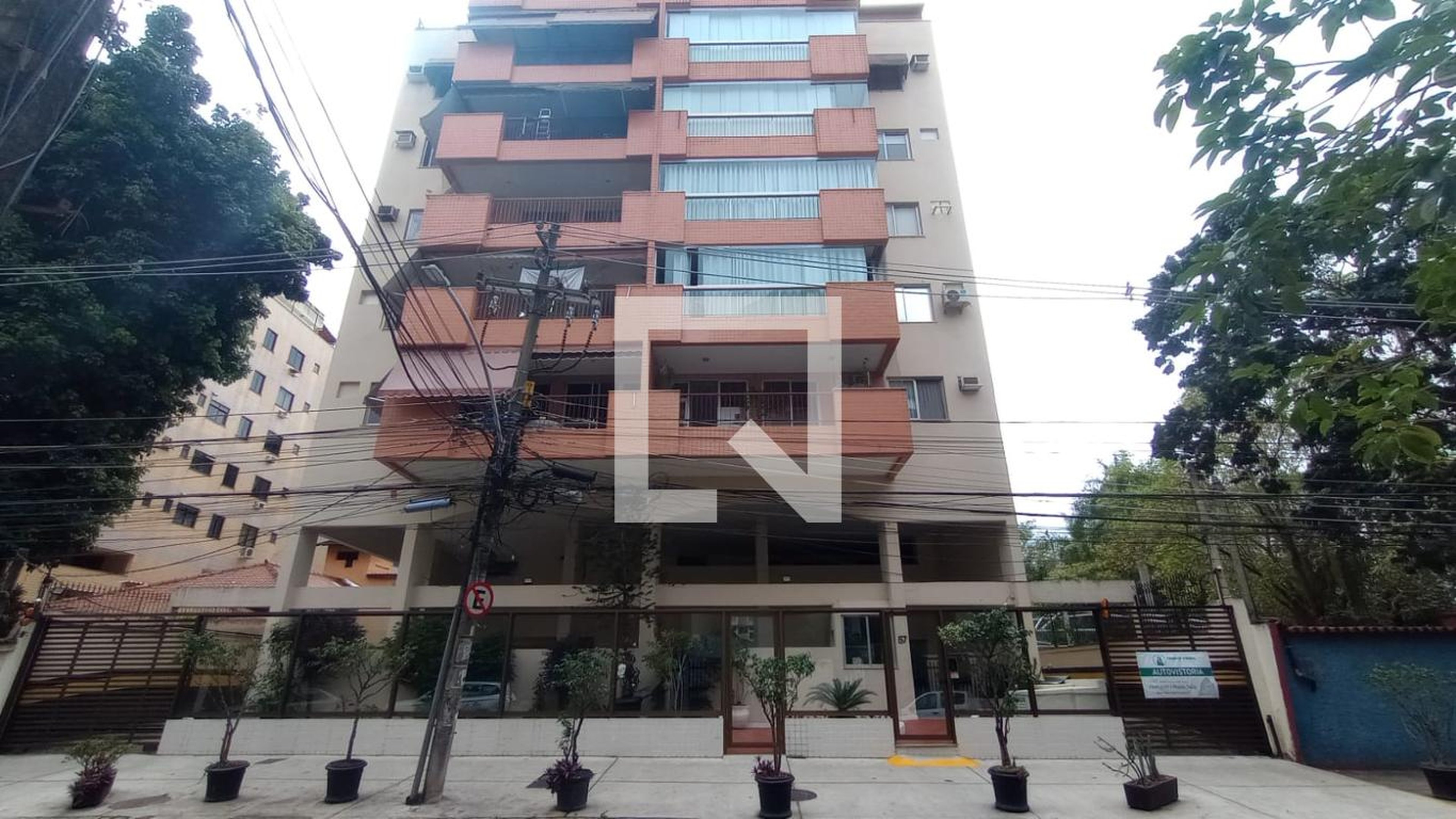 Fachada Residencial Majoy