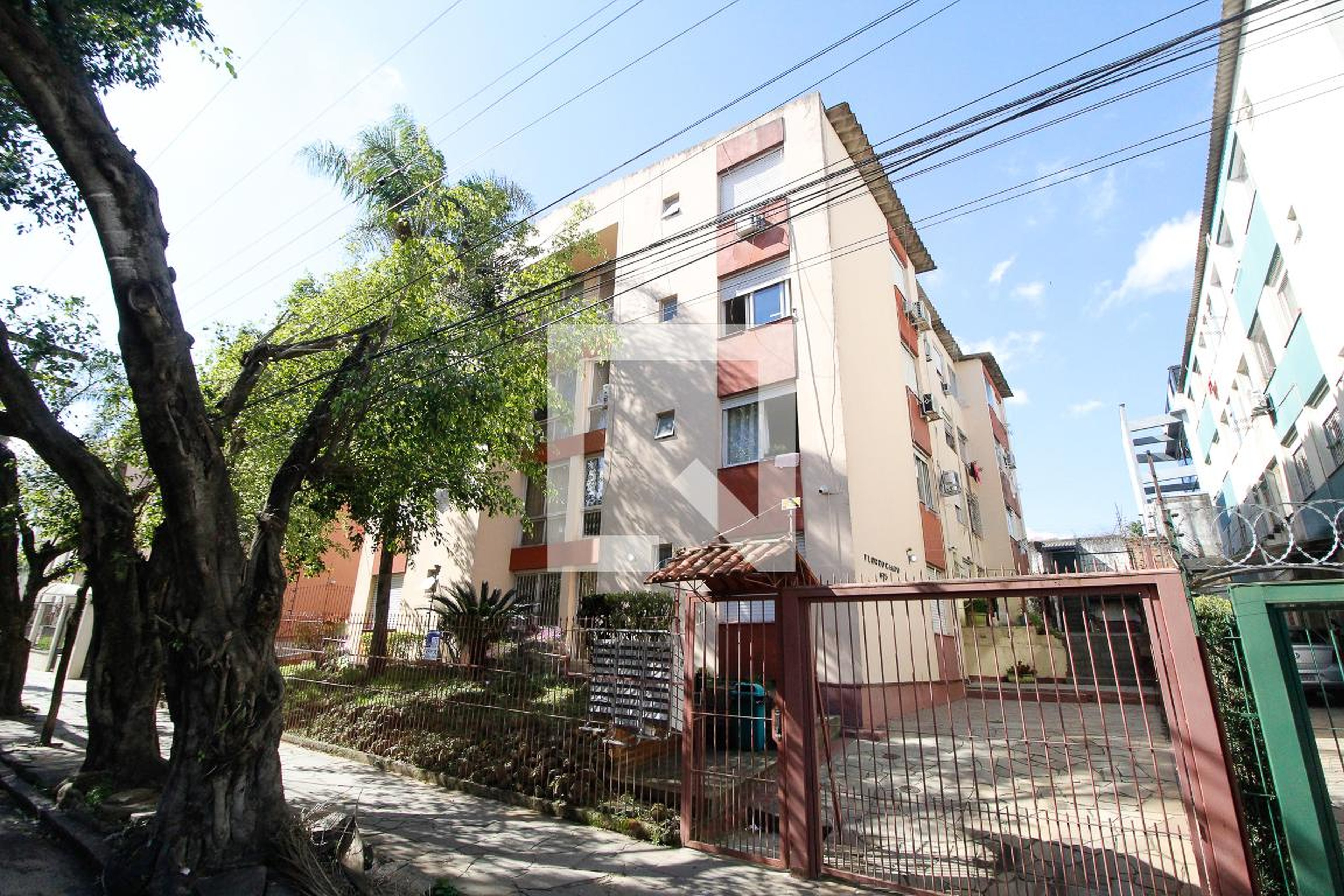 Fachada Condomínio Flor do Campo