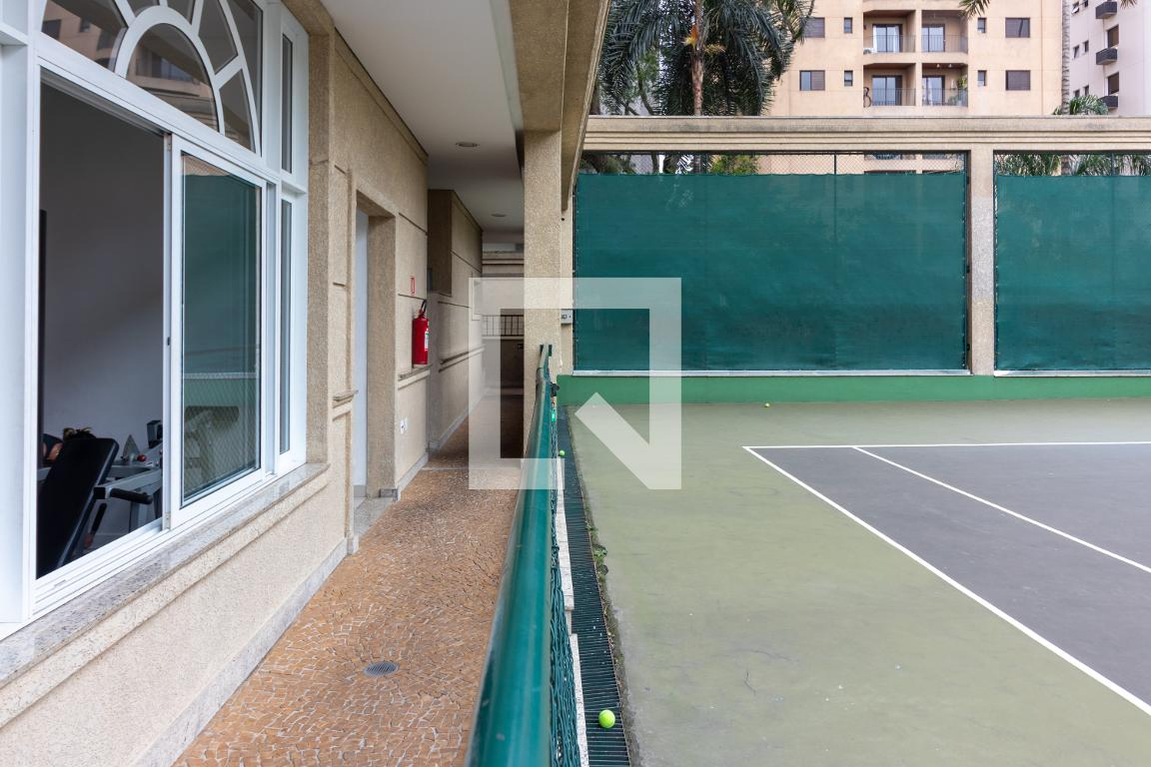 Quadra Esportiva - Maison La Frontière