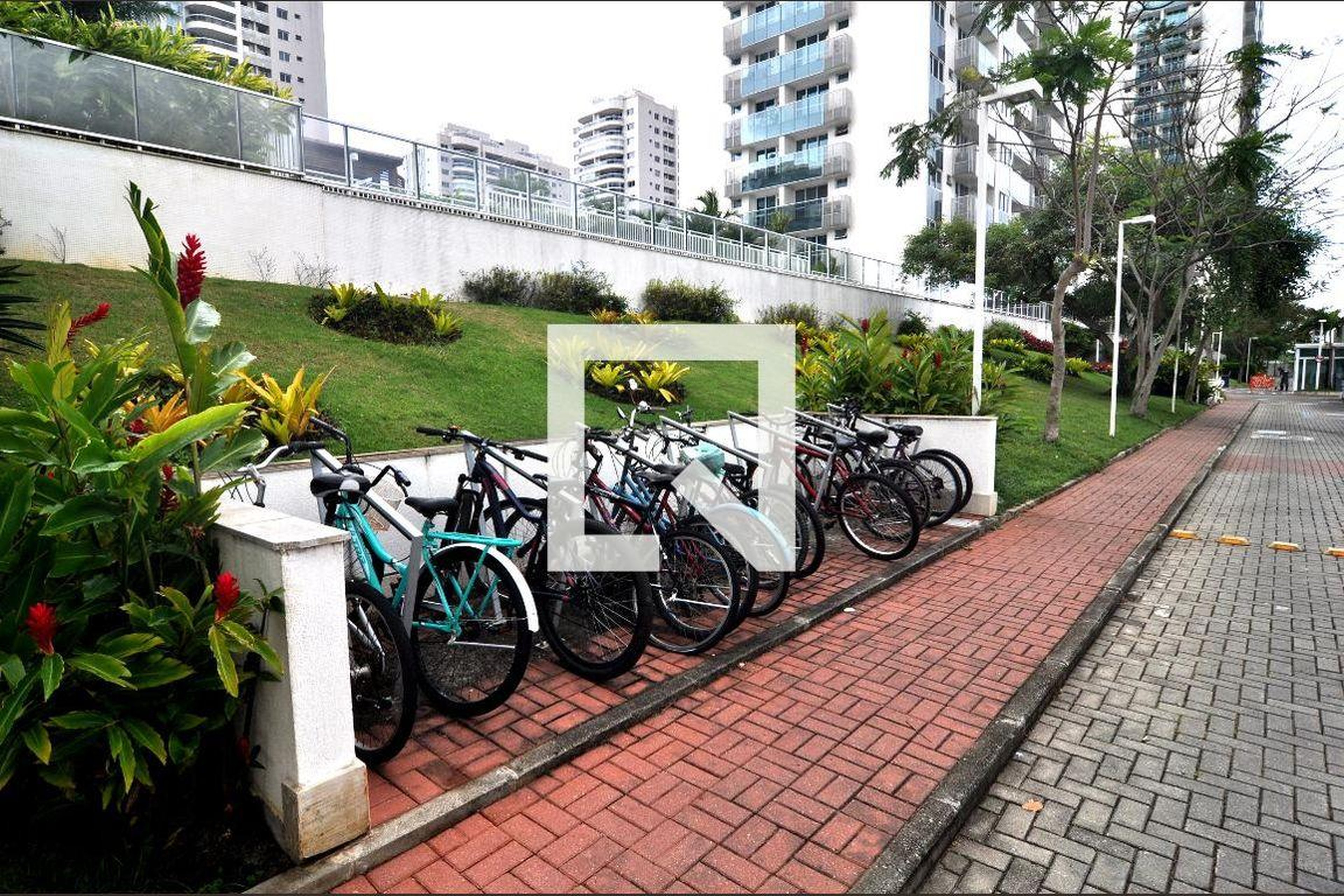 Bicicletario - Ilha Pura