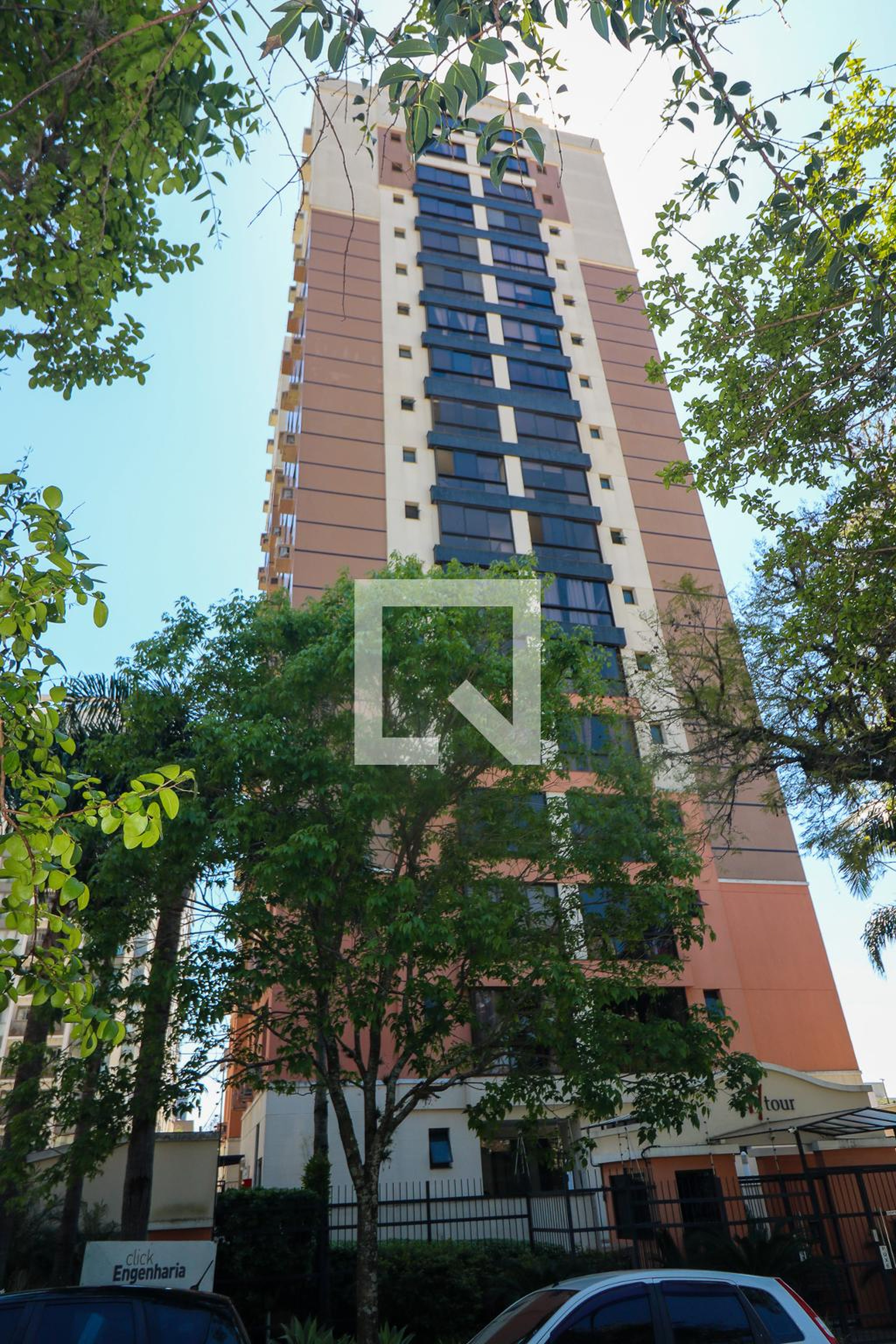 Fachada do Prédio Edifício La Tour