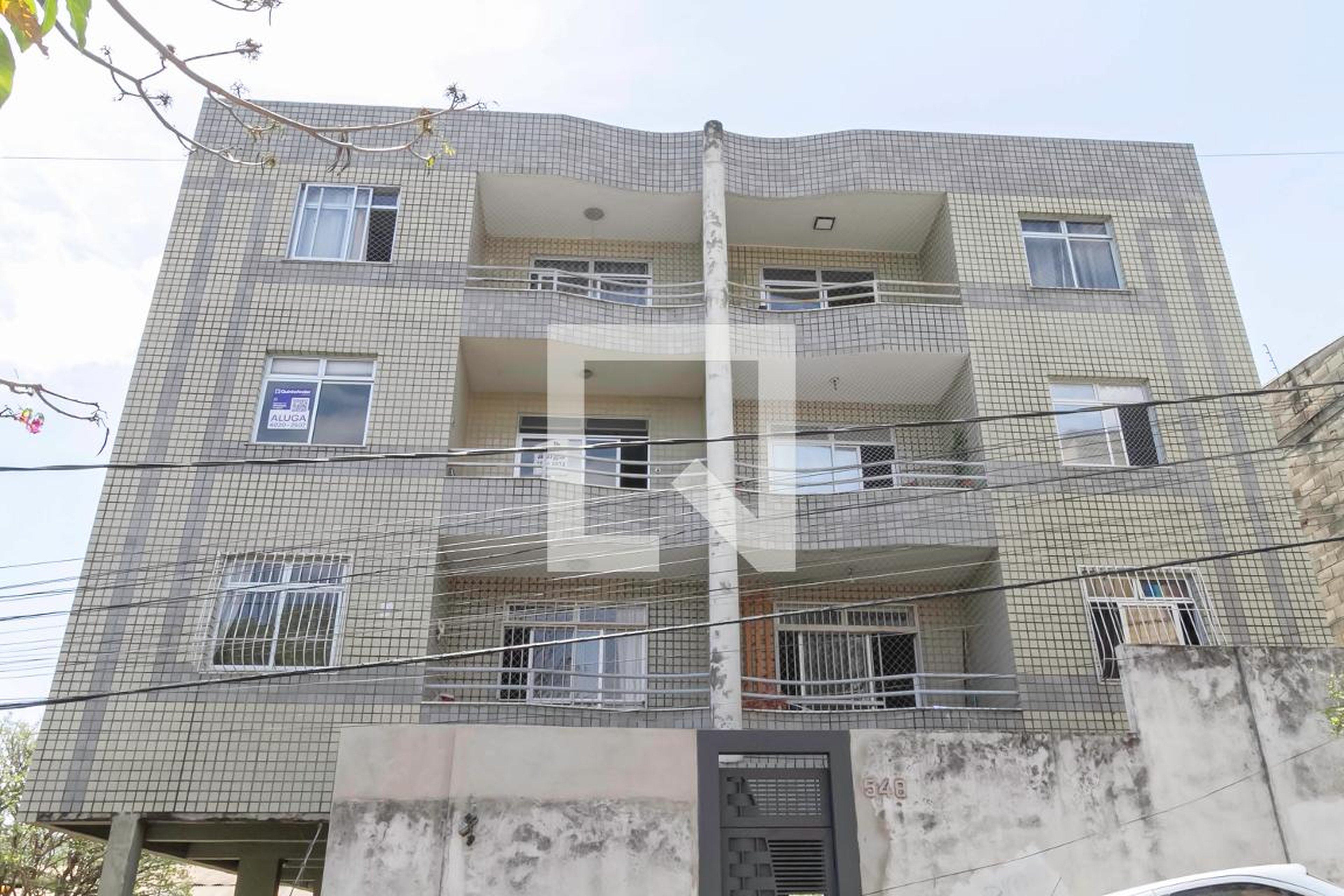 Fachada Condomínio em Rua Beira Alta, 548
