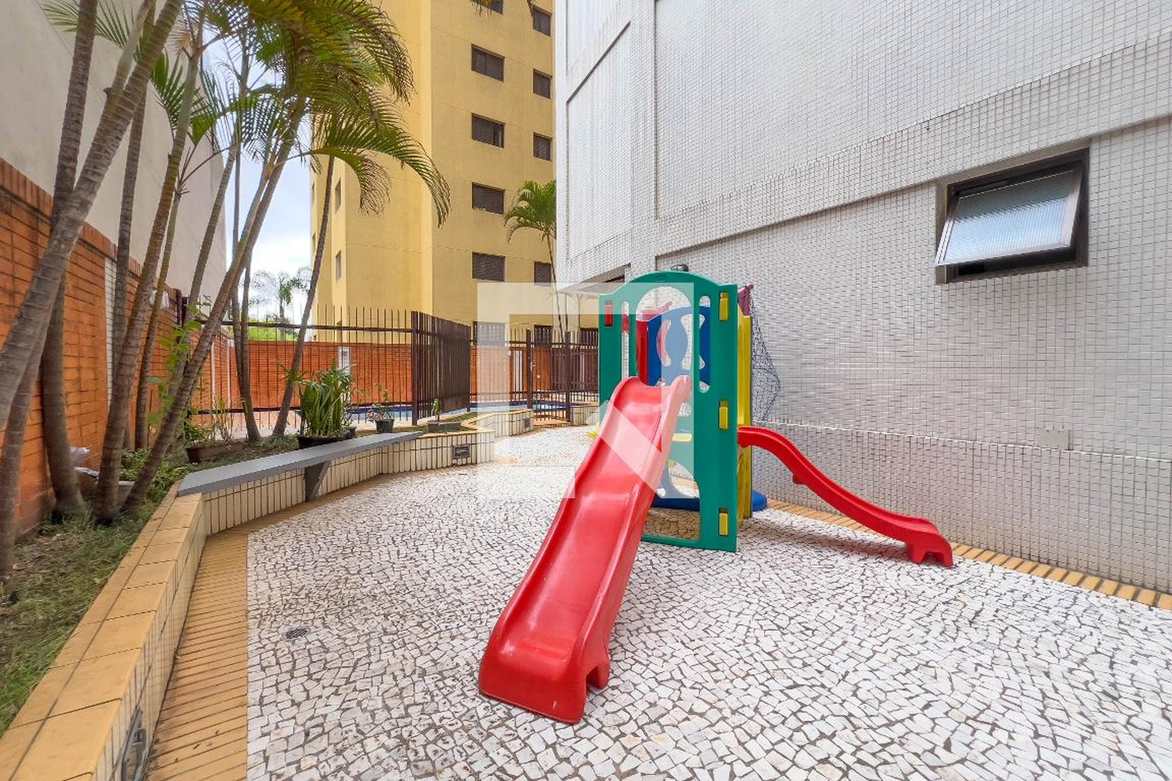 Playground - Santorine